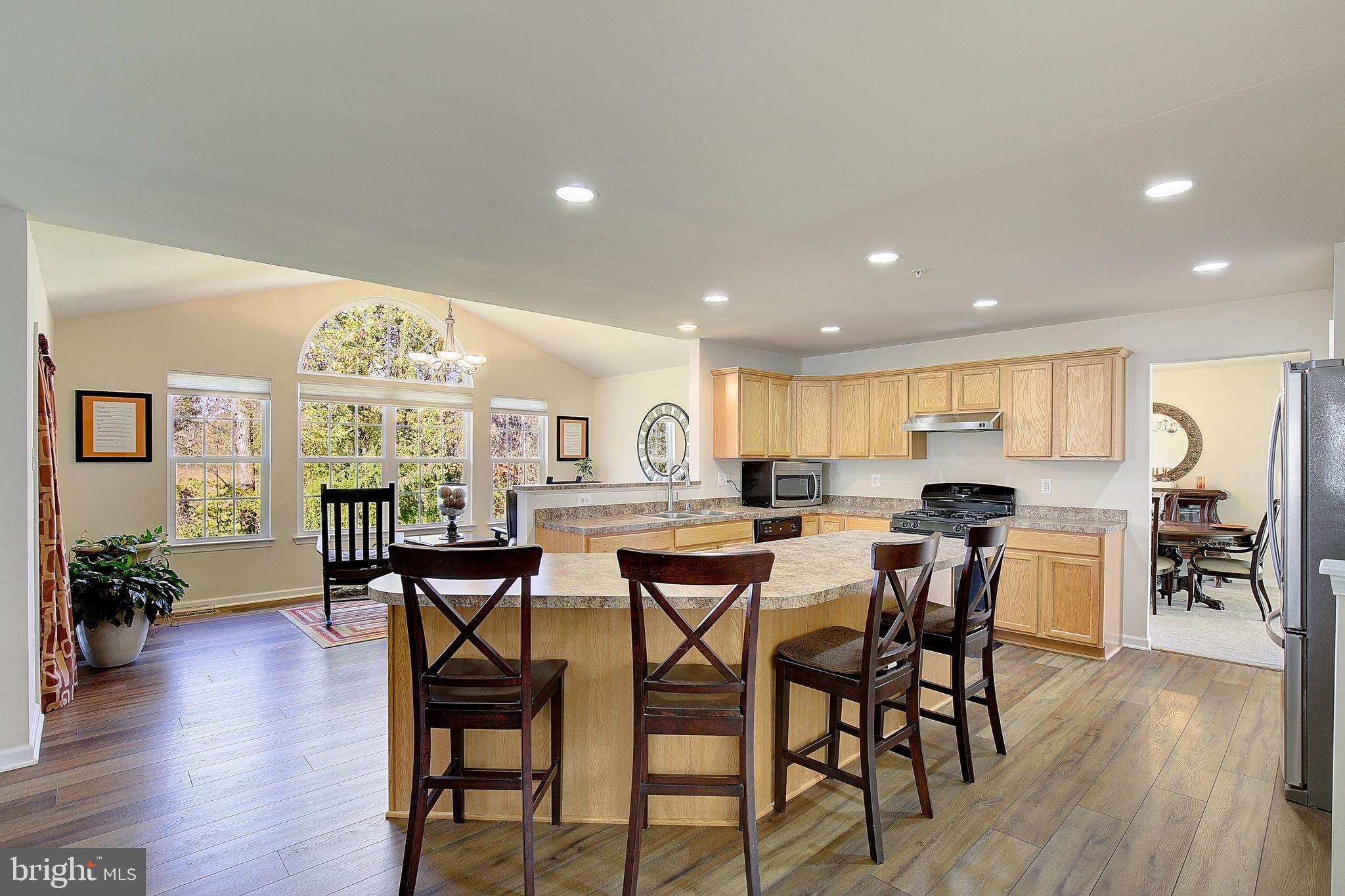 MARLBORO RIDING-PLAT 1> - Residential