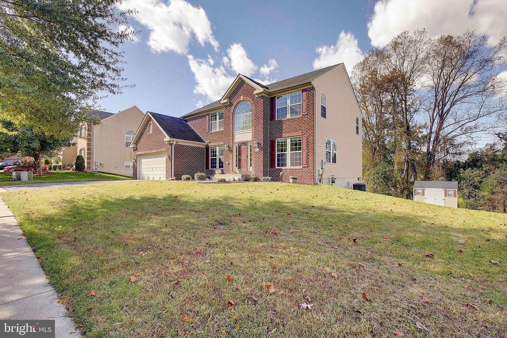 Photo of 5303 Chestnut Manor Court, UPPER MARLBORO, MD 20772 (MLS # MDPG2181068)