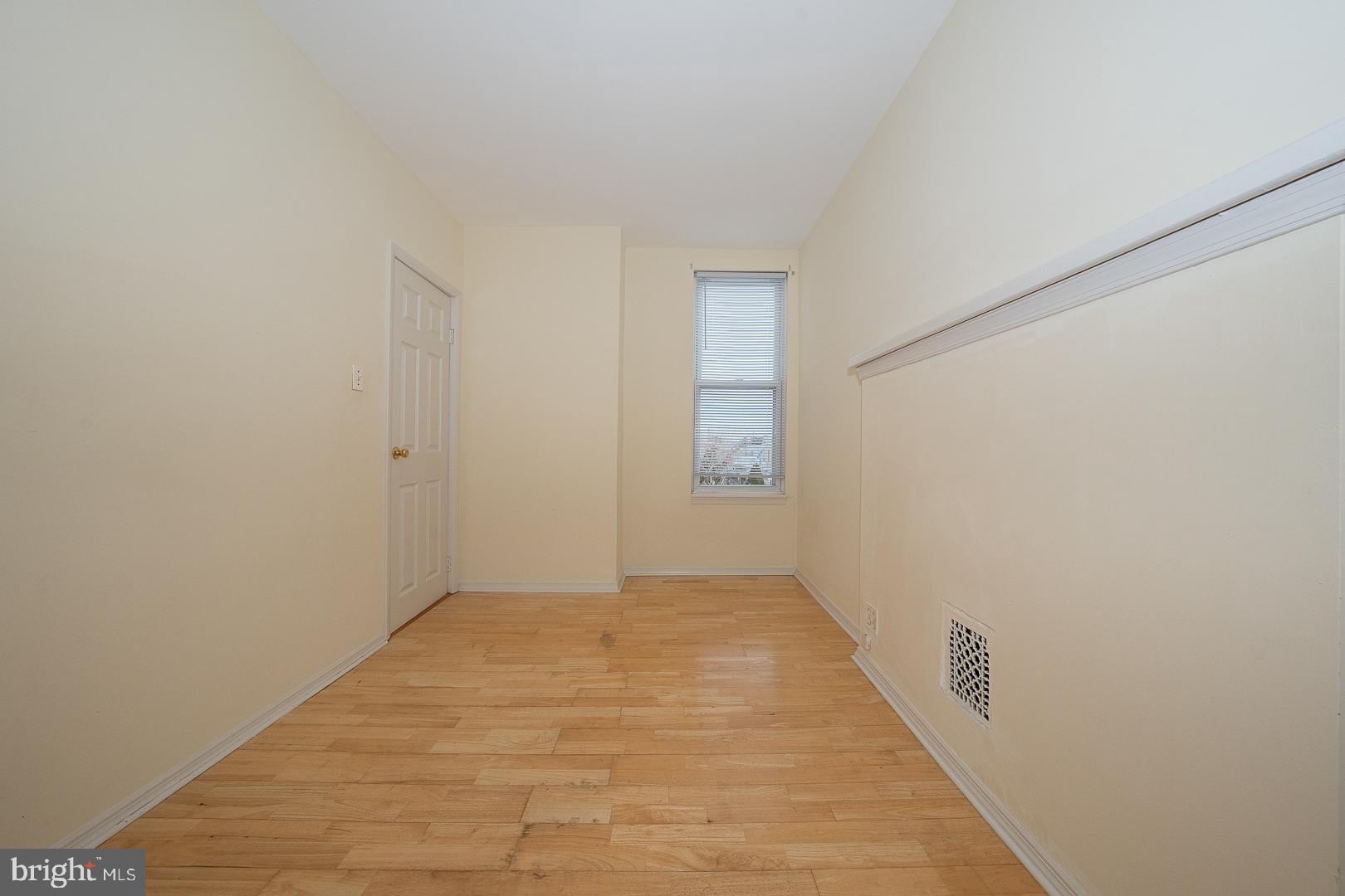 PORT RICHMOND - Residential