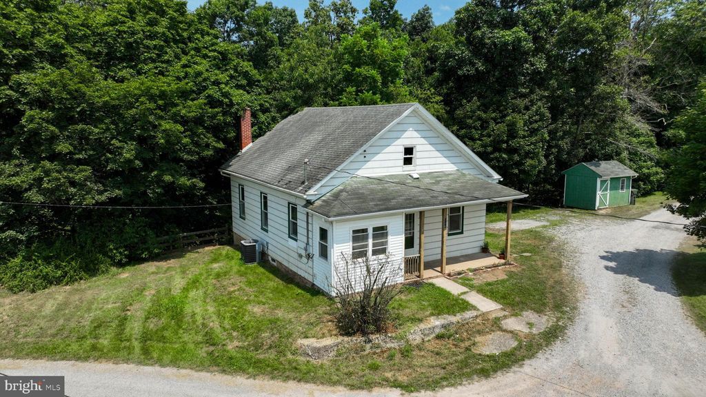 Photo of 206 Bentz Mill Road, WELLSVILLE, PA 17365 (MLS # PAYK2087454)
