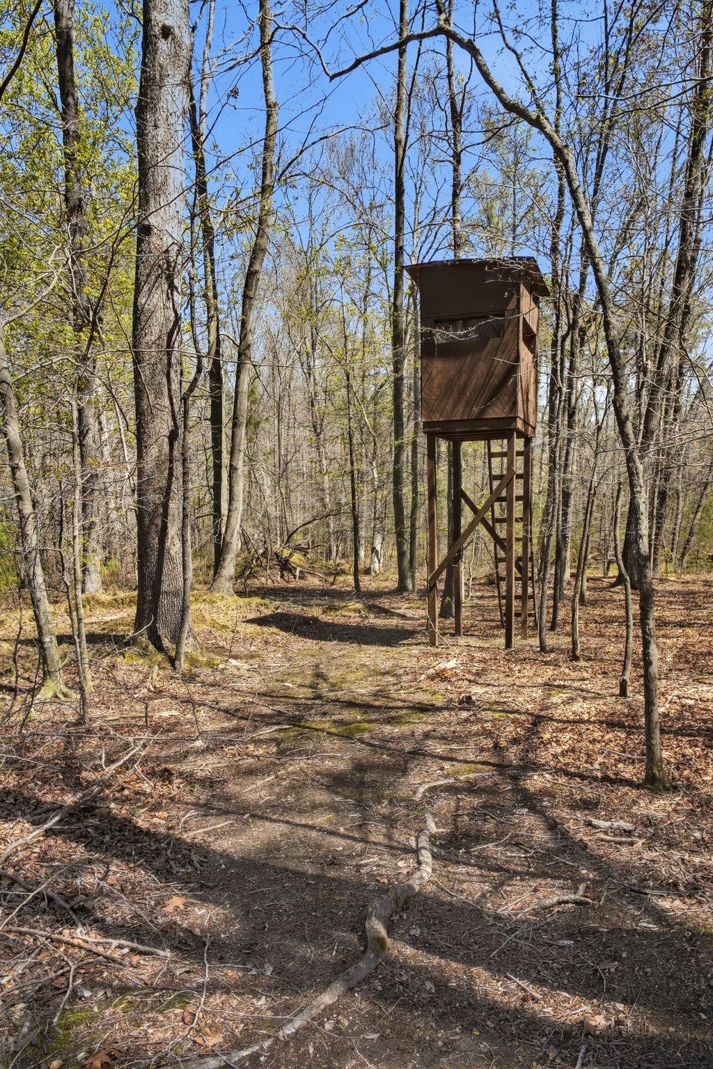 CENTREVILLE - Residential