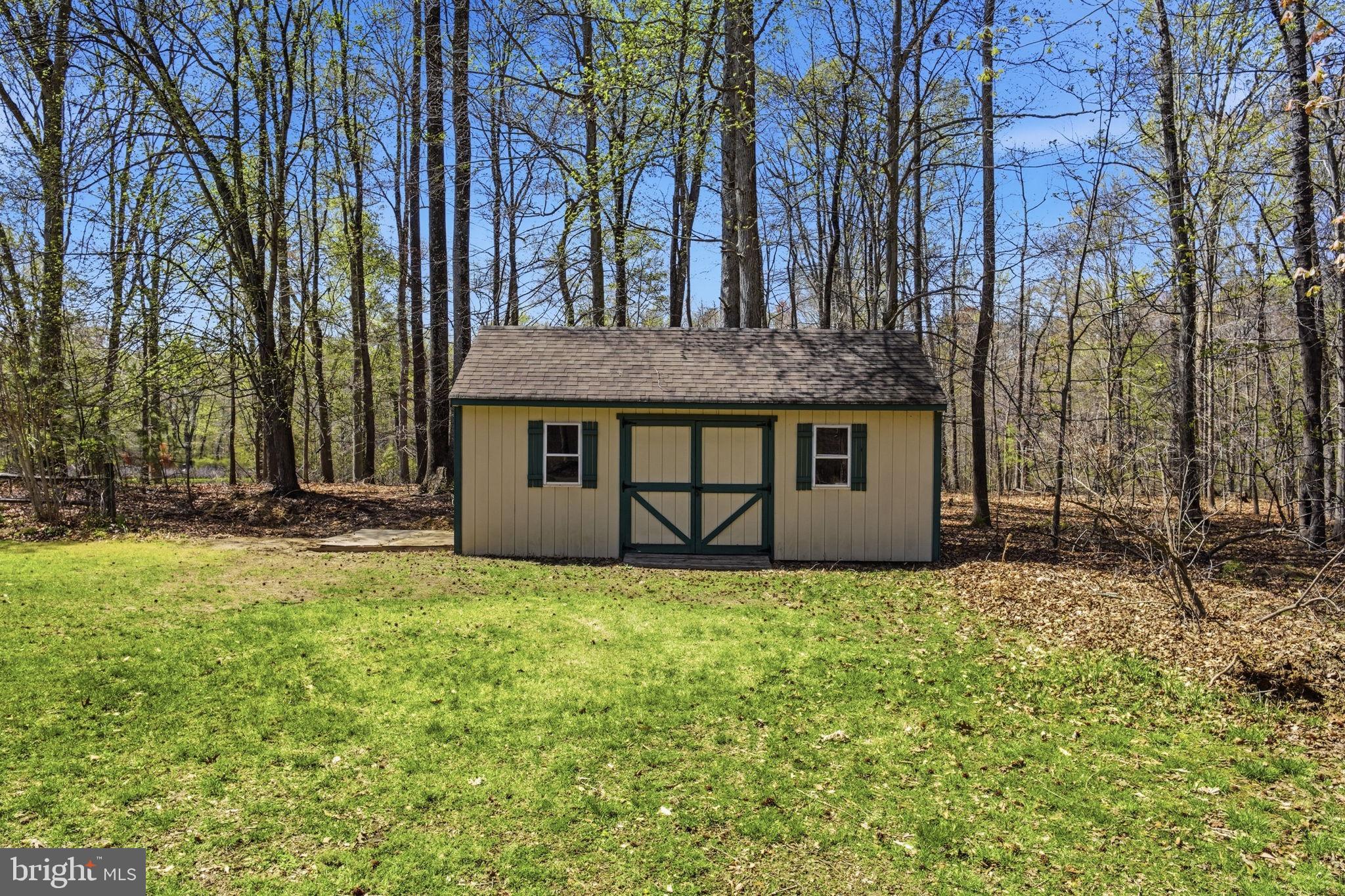 CENTREVILLE - Residential