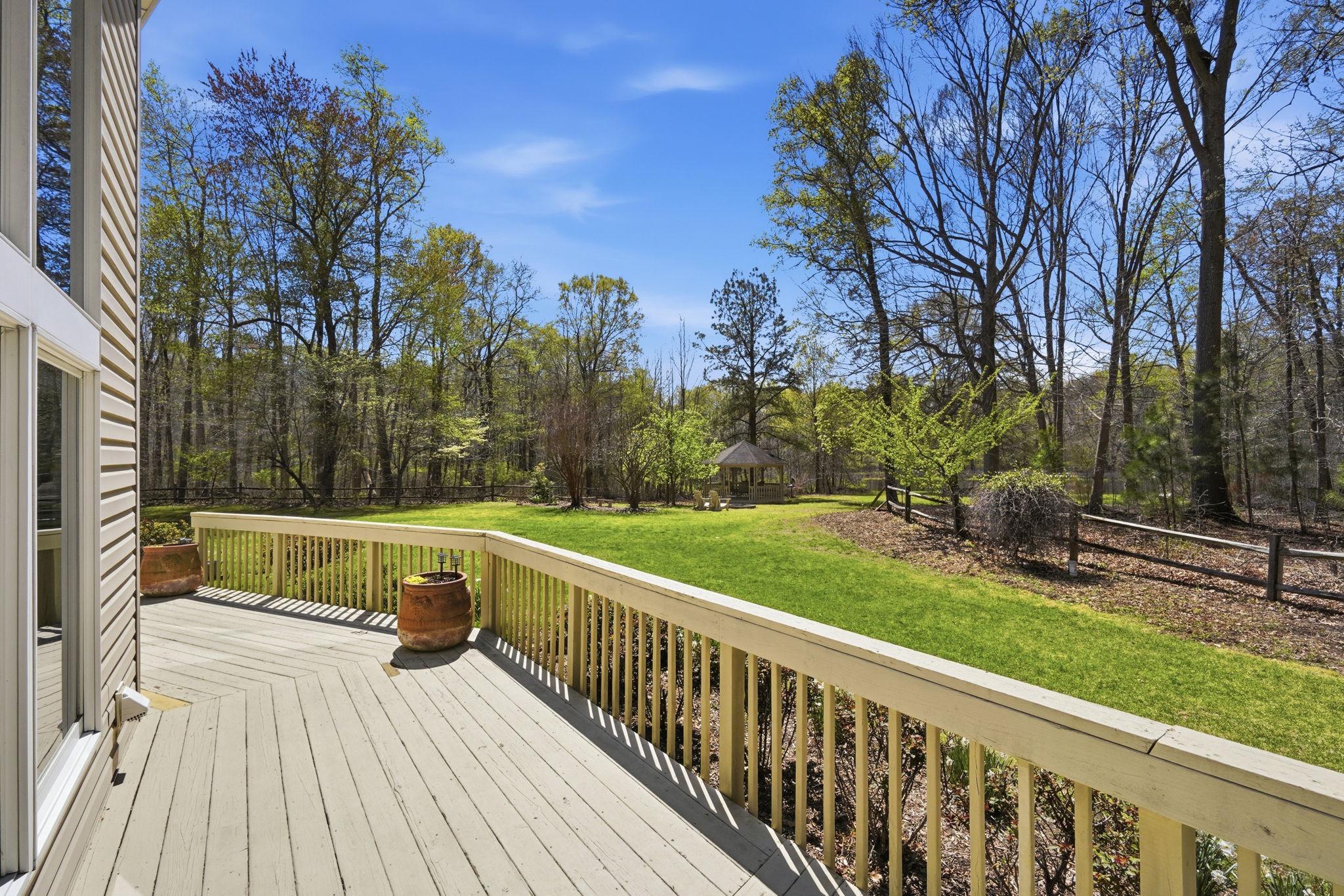 CENTREVILLE - Residential