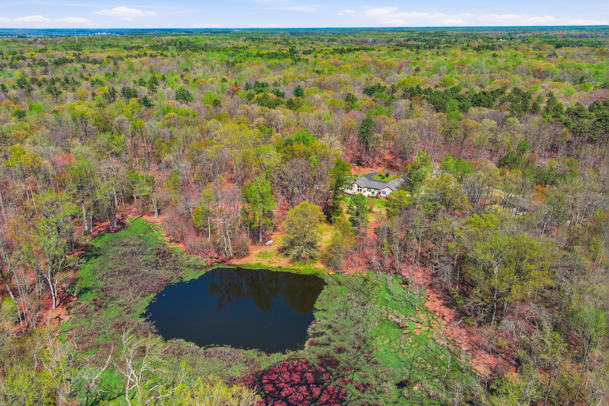 CENTREVILLE - Residential