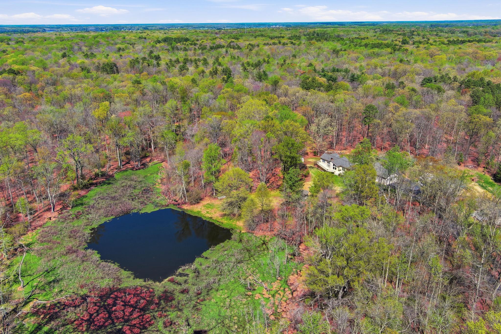 CENTREVILLE - Residential