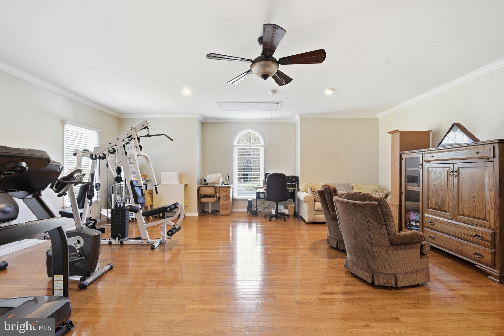 CENTREVILLE - Residential