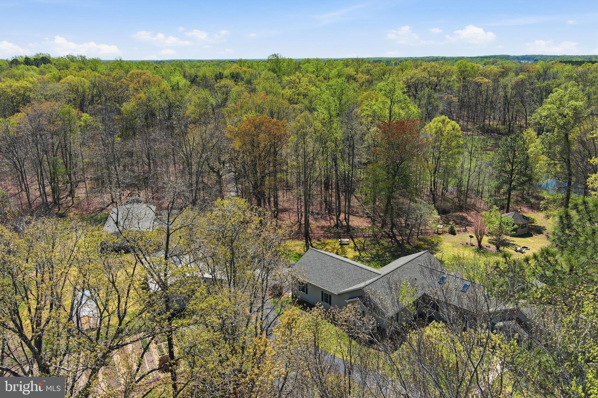 CENTREVILLE - Residential