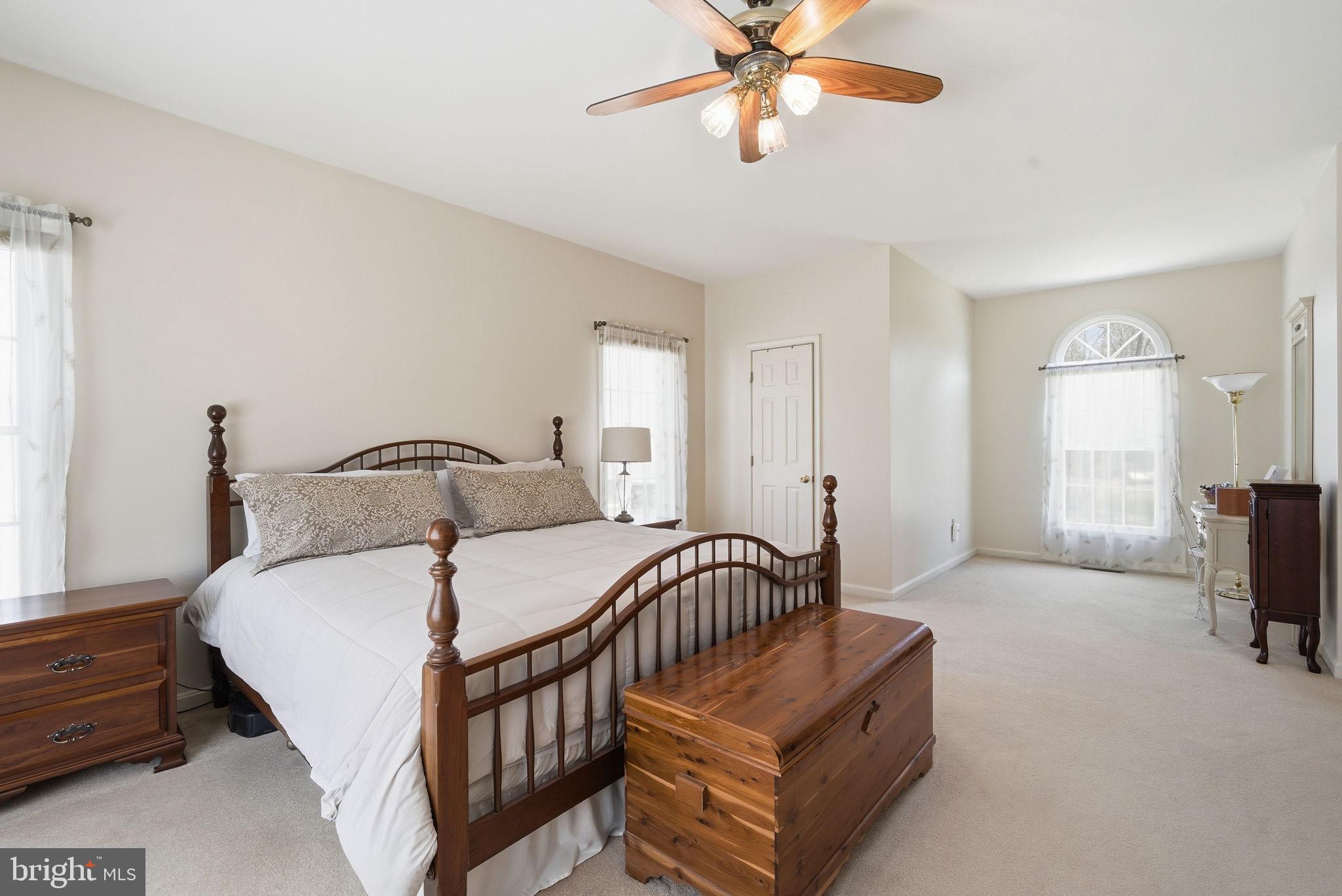 CENTREVILLE - Residential