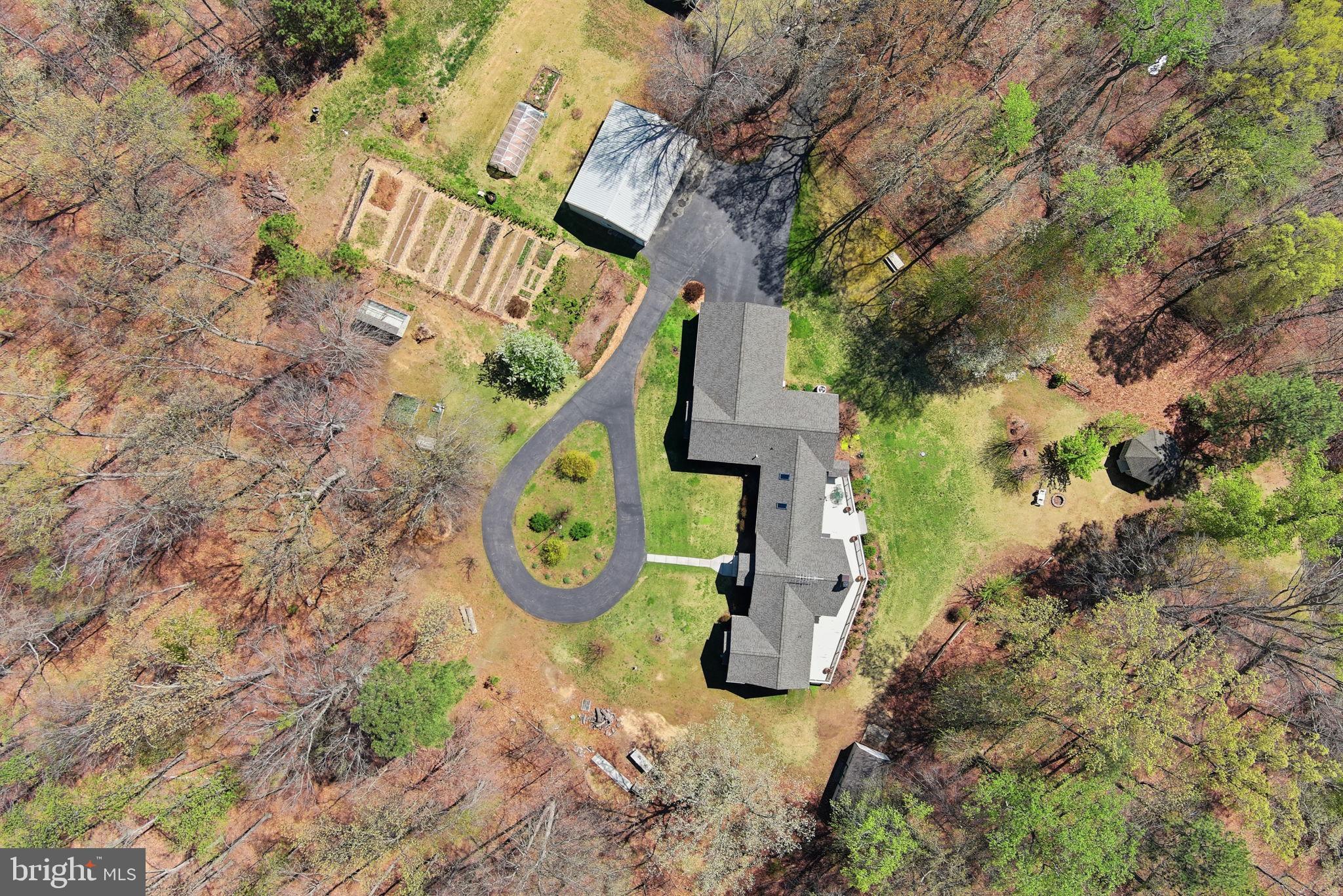 CENTREVILLE - Residential