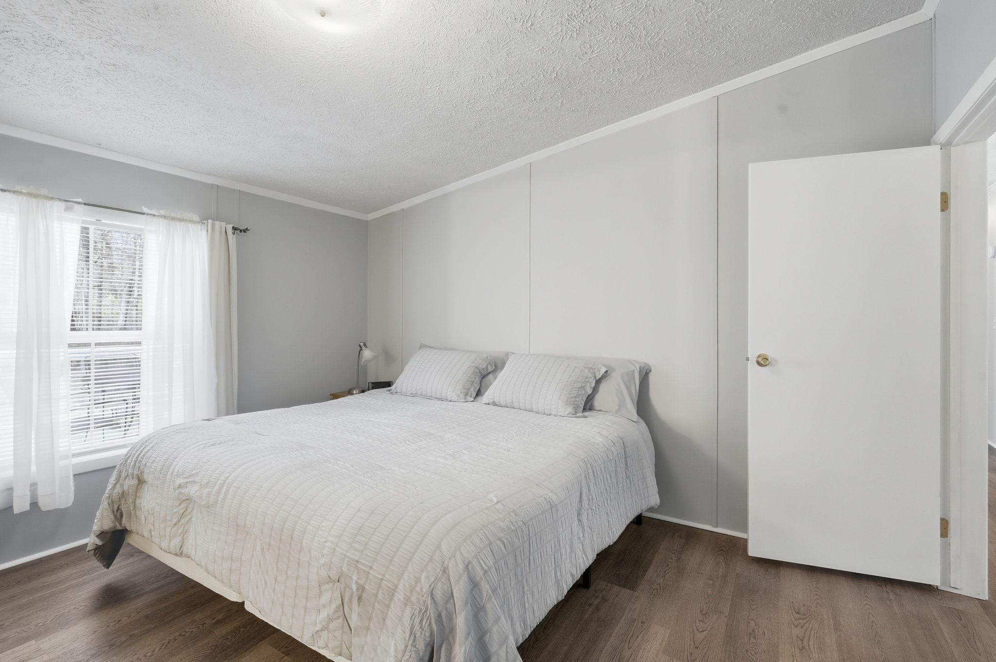 CENTREVILLE - Residential