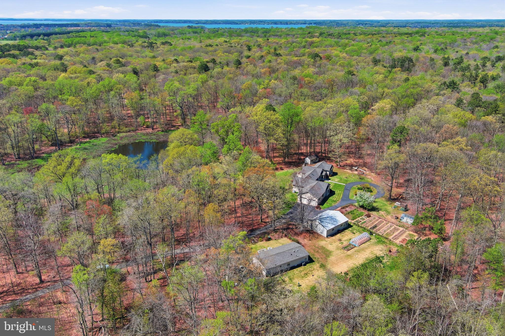 CENTREVILLE - Residential