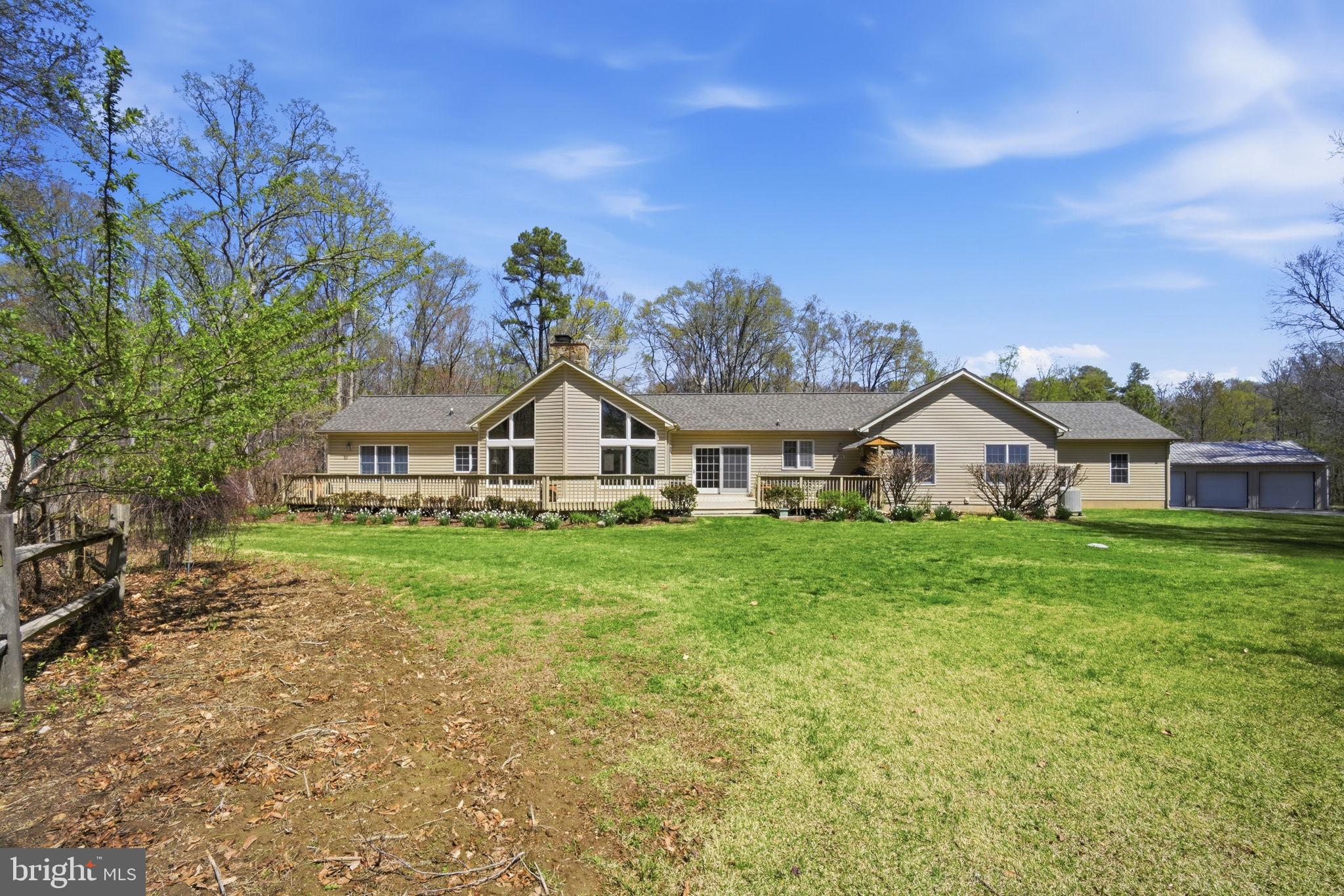 CENTREVILLE - Residential