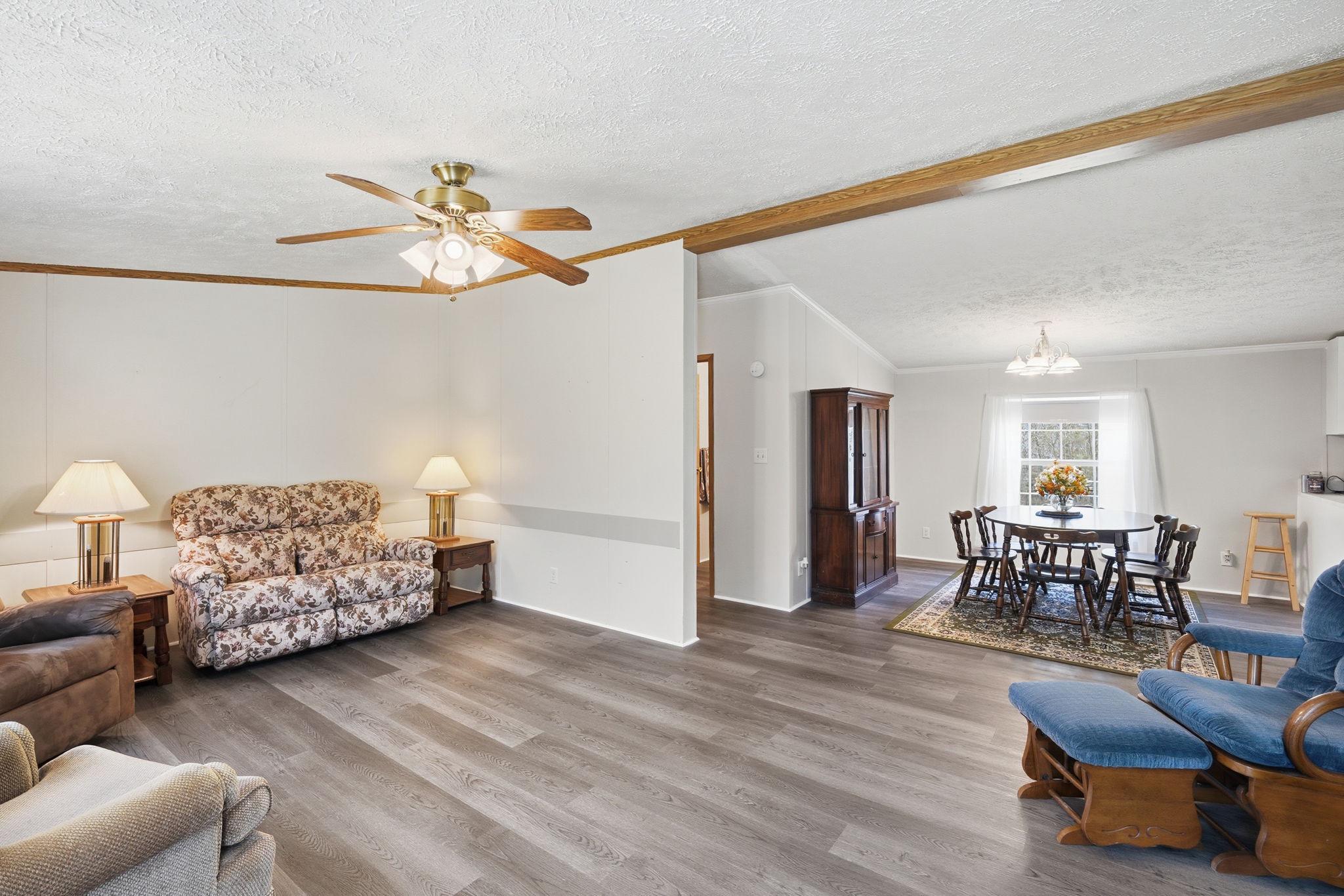 CENTREVILLE - Residential