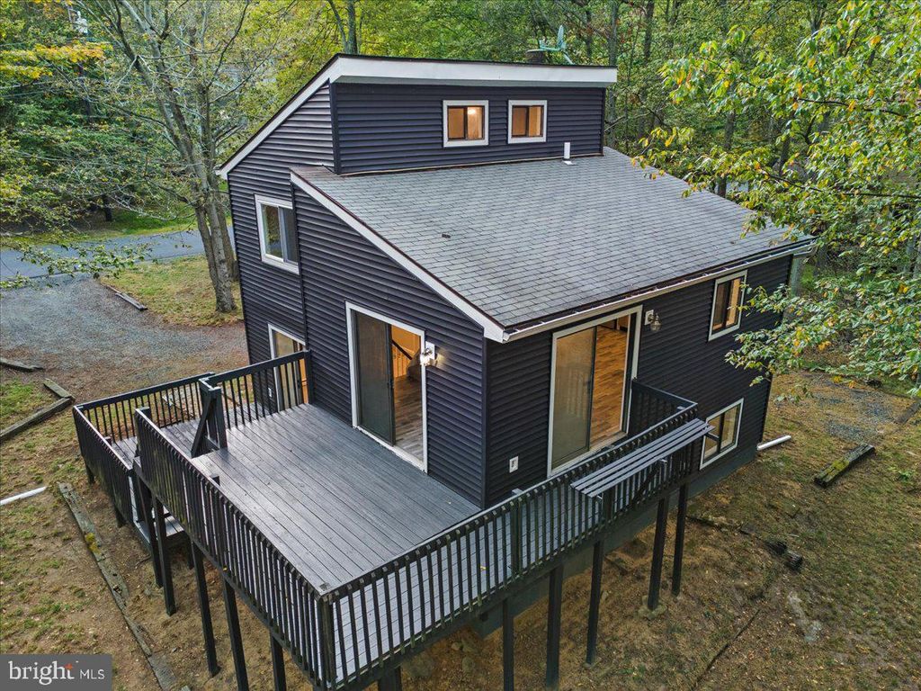 Photo of 2914 Fairhaven Drive, TOBYHANNA, PA 18466 (MLS # PAMR2005654)