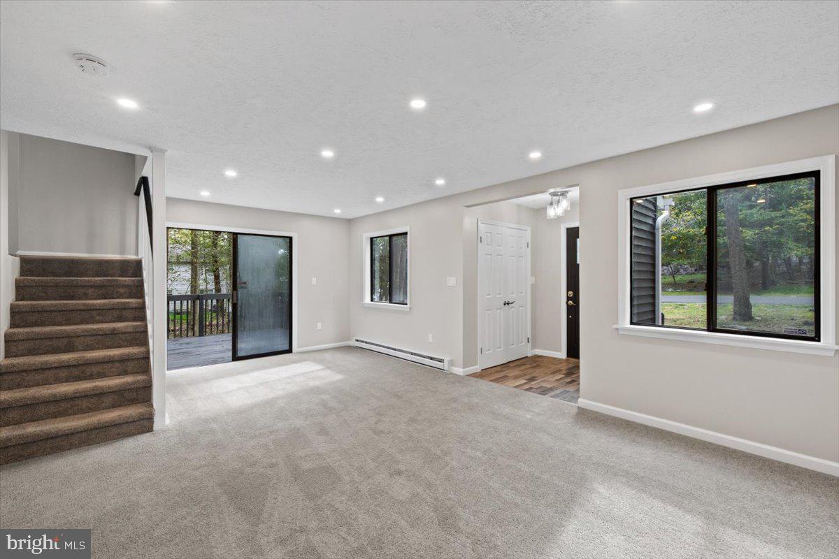 POCONO COUNTRY PLACE - Residential