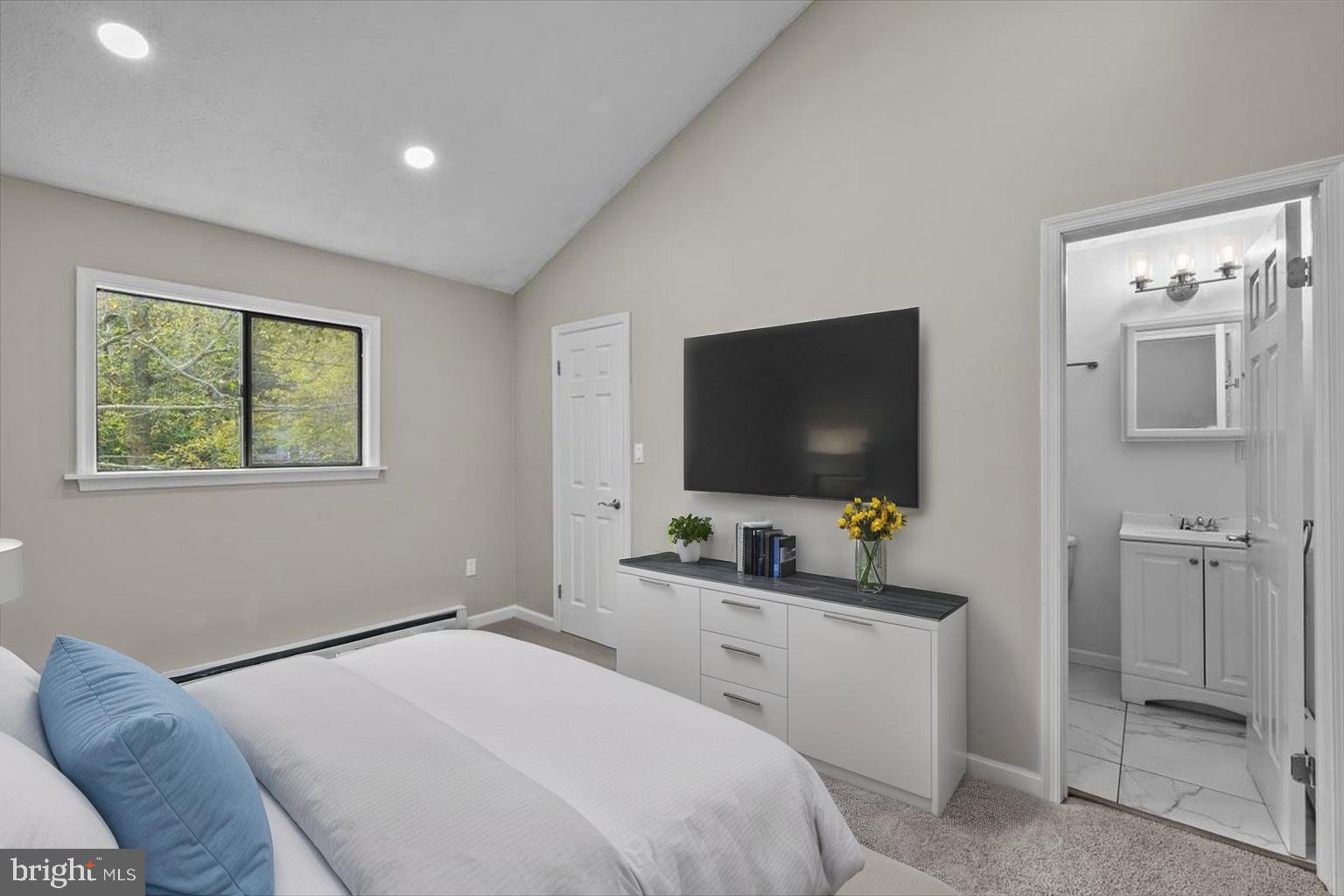 POCONO COUNTRY PLACE - Residential