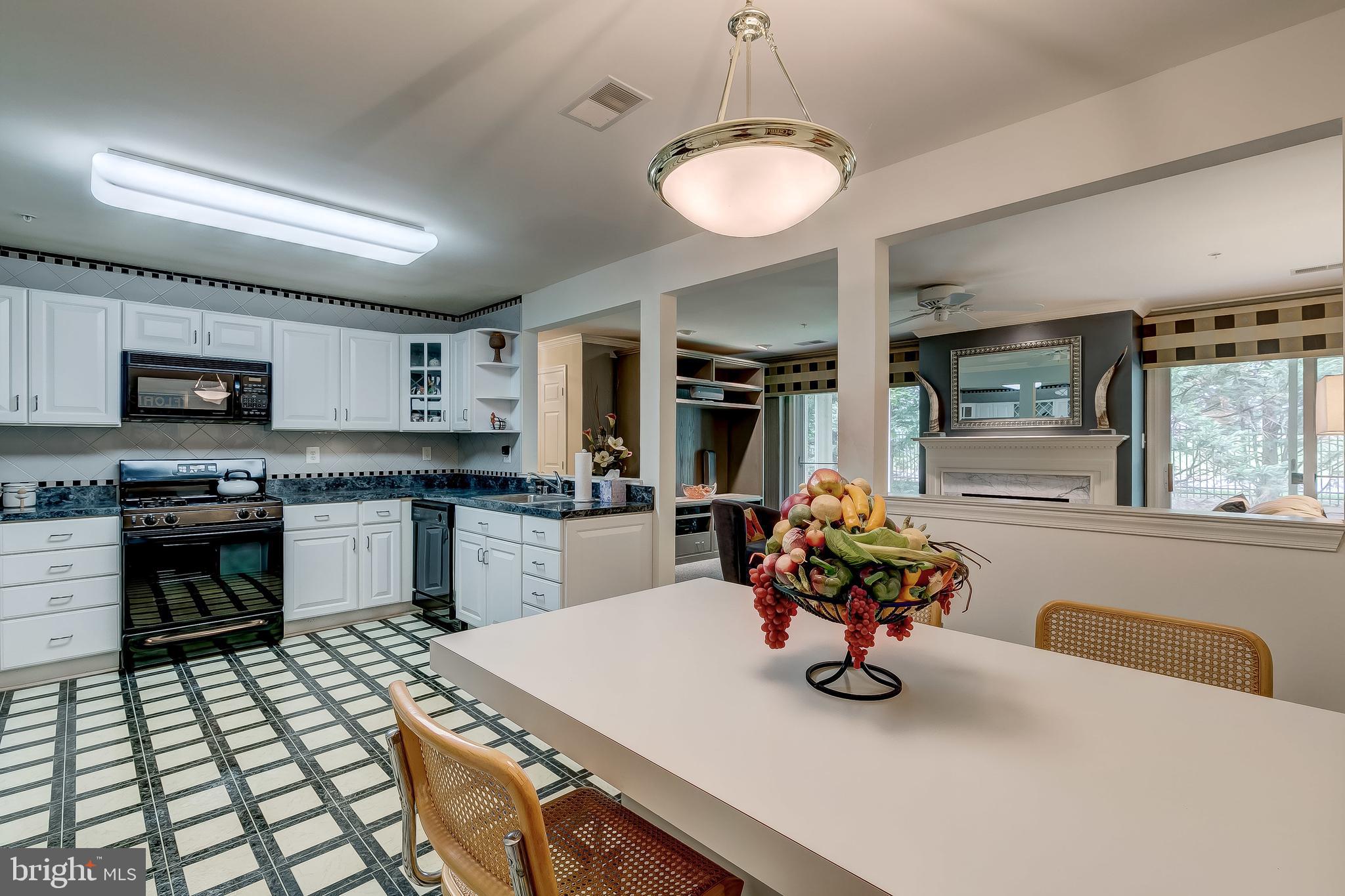 GREY ROCK FLATS - Residential