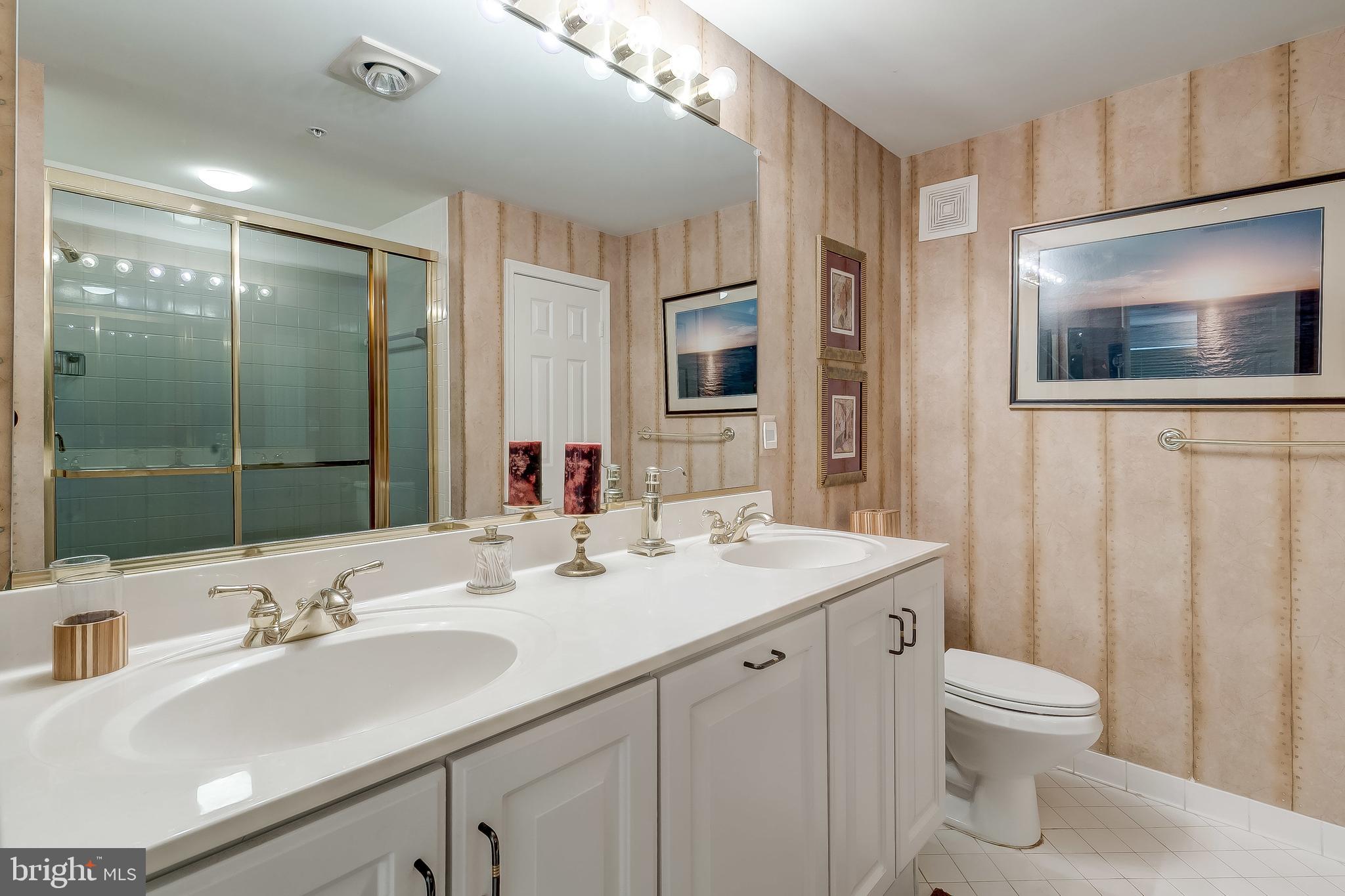 GREY ROCK FLATS - Residential