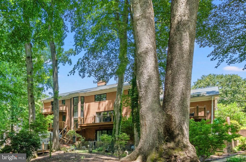 TANTALLON ON THE POTOMAC - Residential