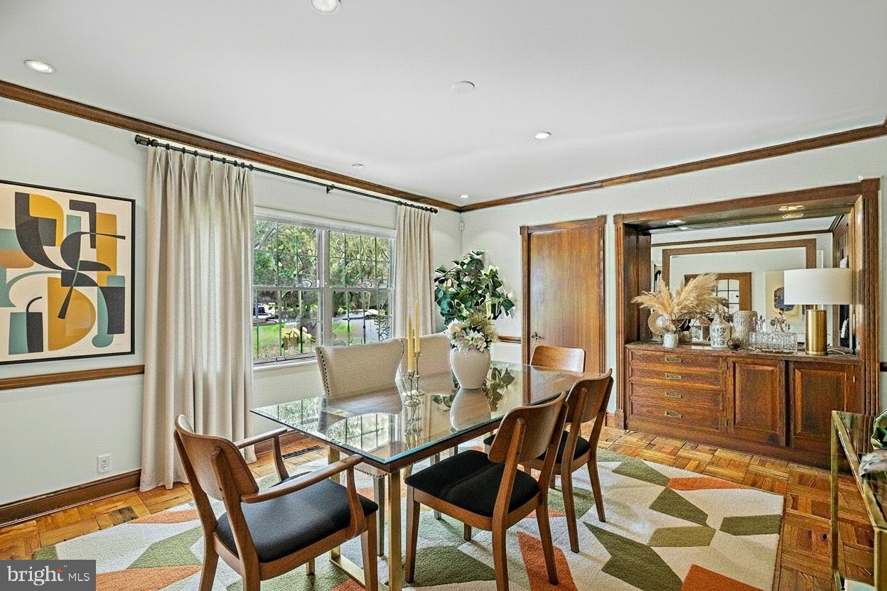 TANTALLON ON THE POTOMAC - Residential