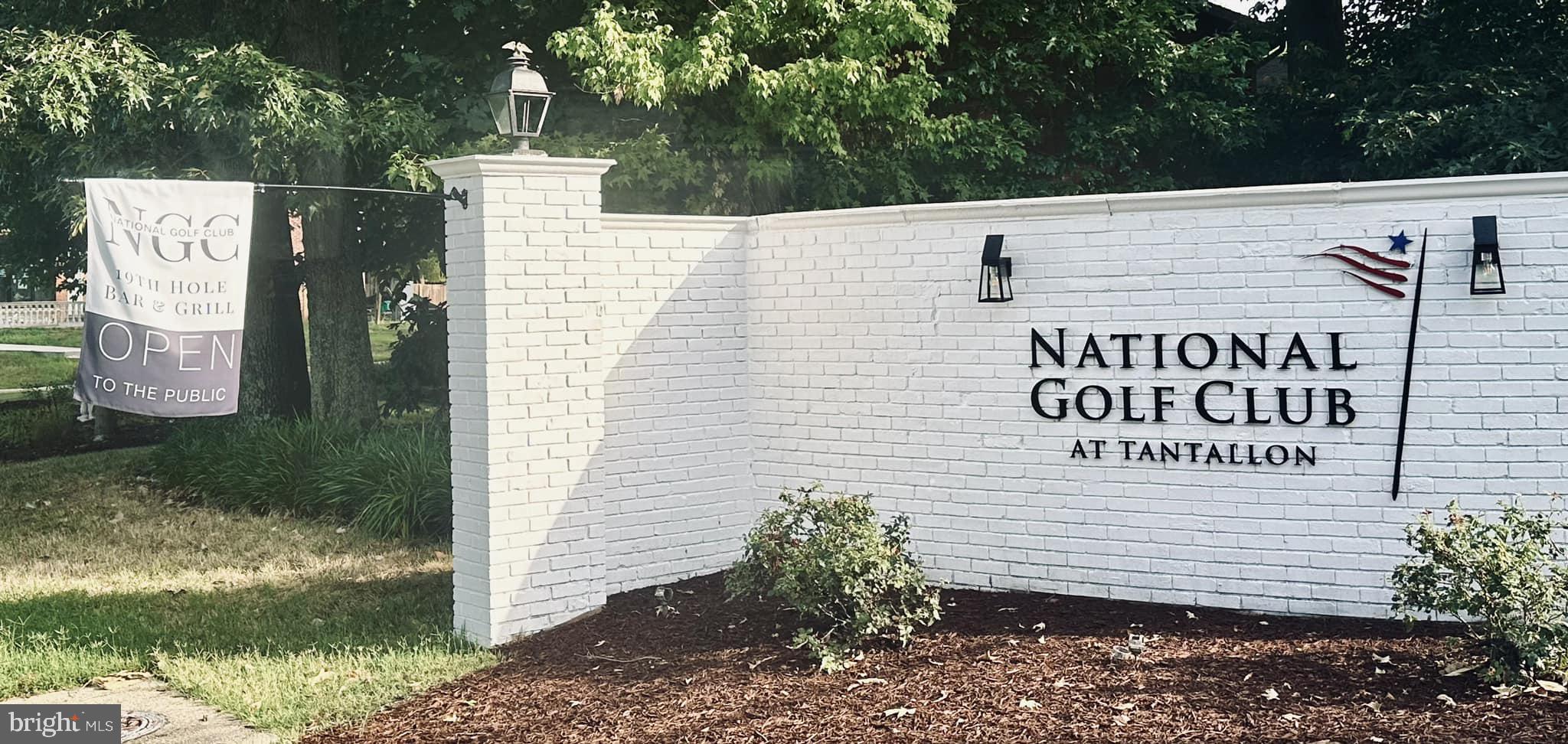 TANTALLON ON THE POTOMAC - Residential