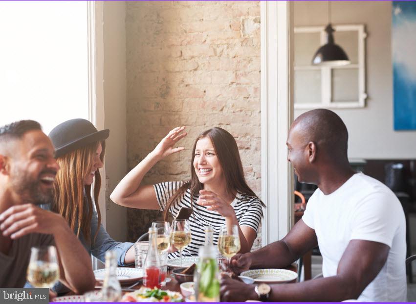 TANTALLON ON THE POTOMAC - Residential