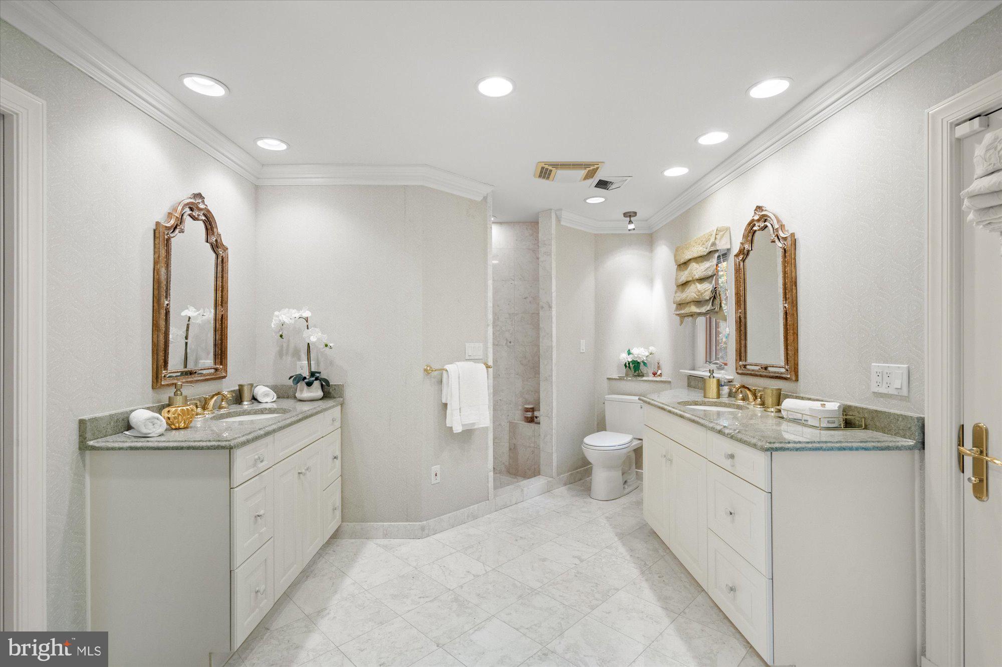 TANTALLON ON THE POTOMAC - Residential