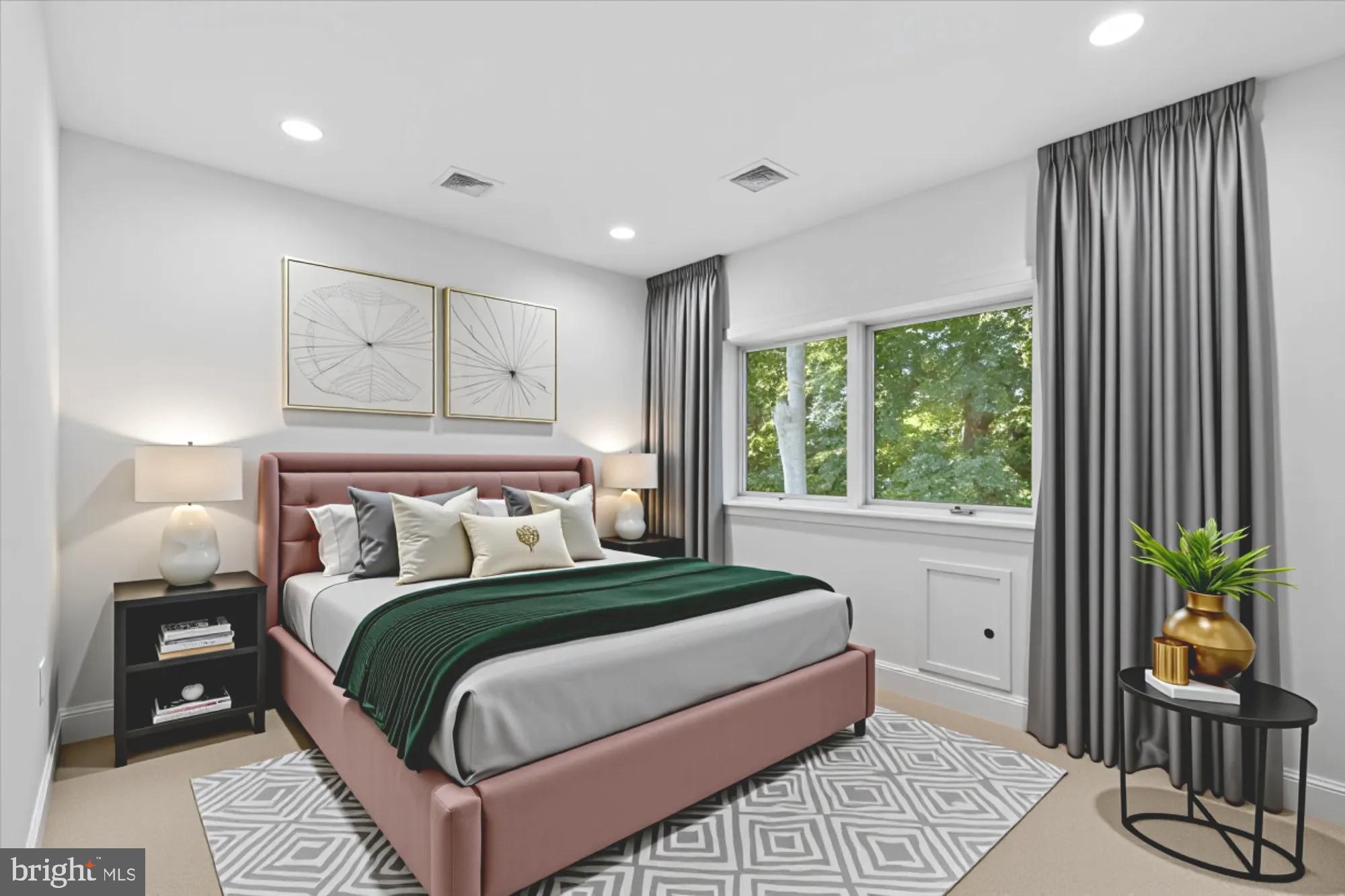 TANTALLON ON THE POTOMAC - Residential