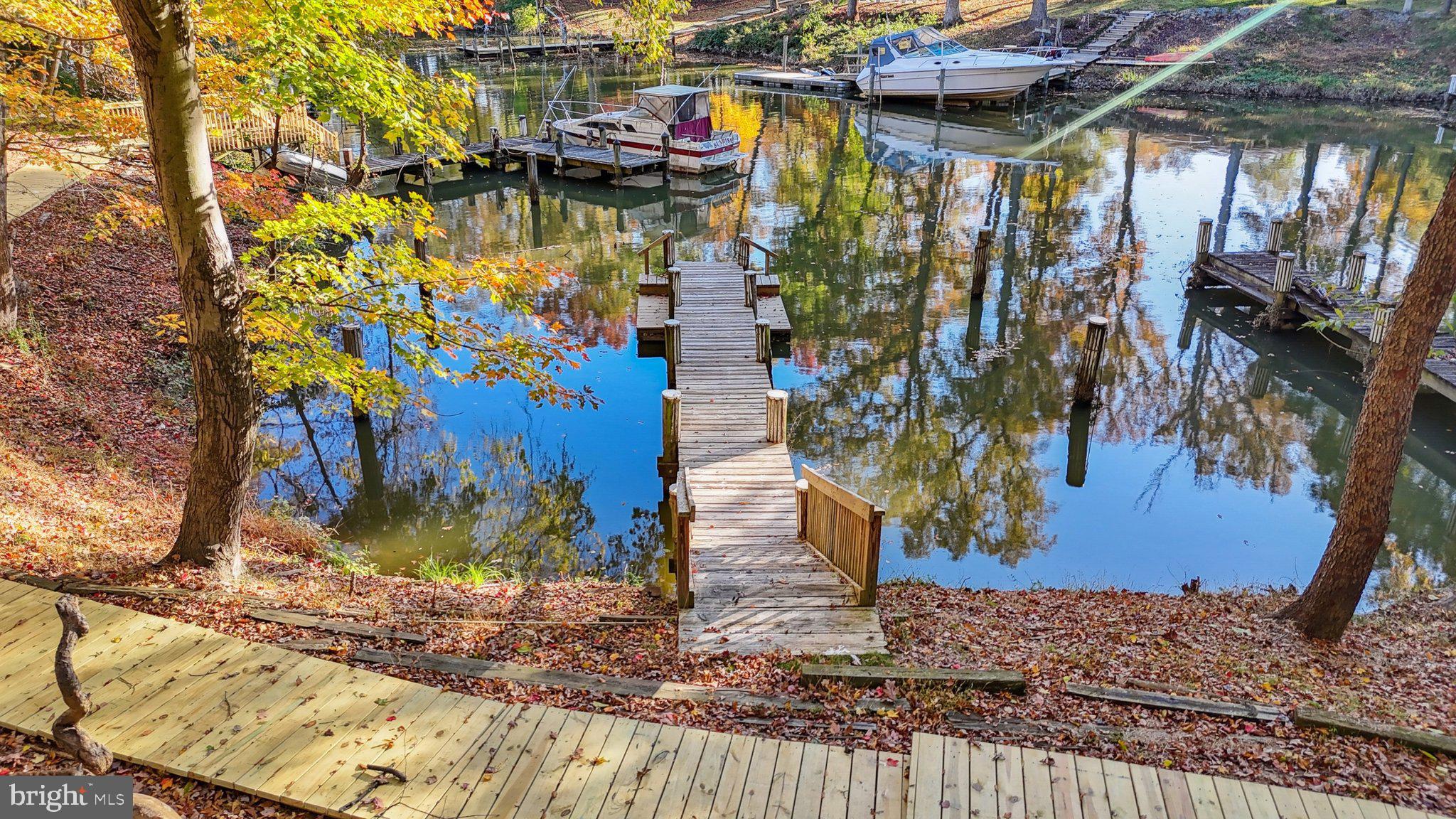 TANTALLON ON THE POTOMAC - Residential