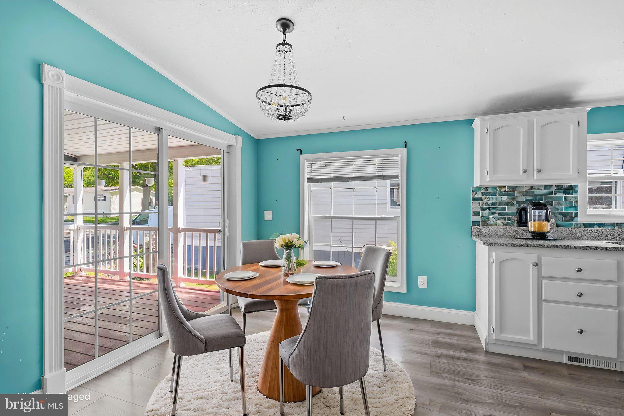 BOONE'S MOBILE ESTATES - Residential