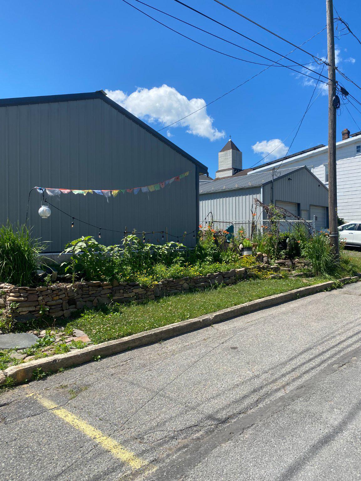 206 W EARLY AVENUE