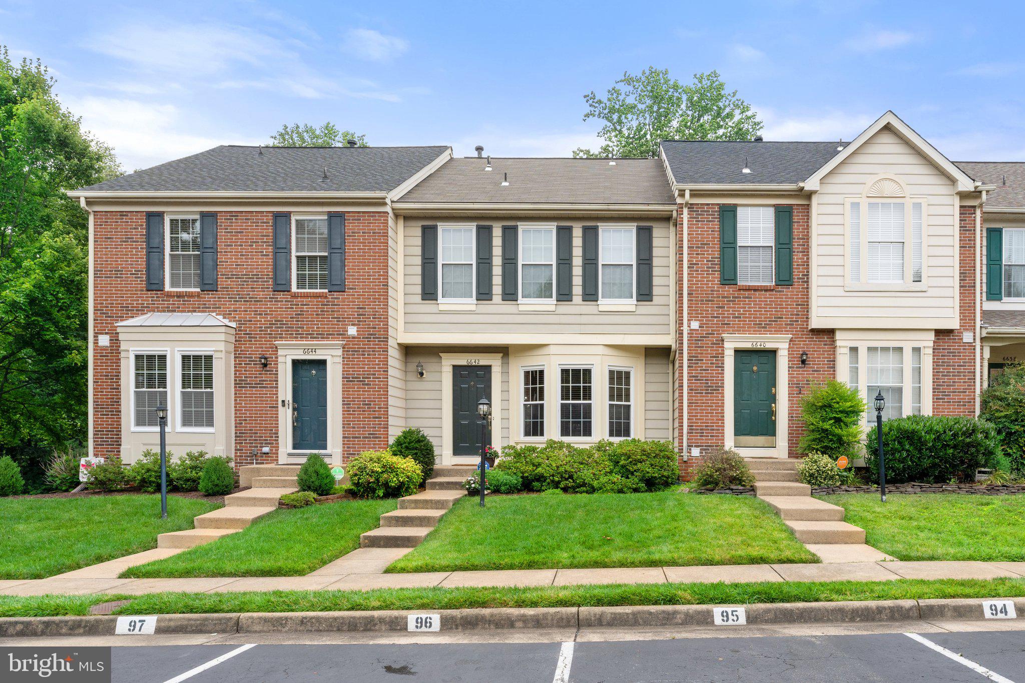 KINGSTOWNE - Residential