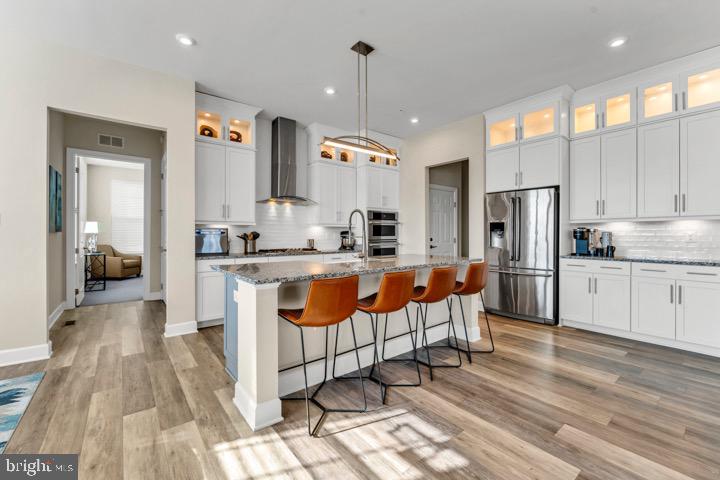 MARLBORO RIDING - Residential