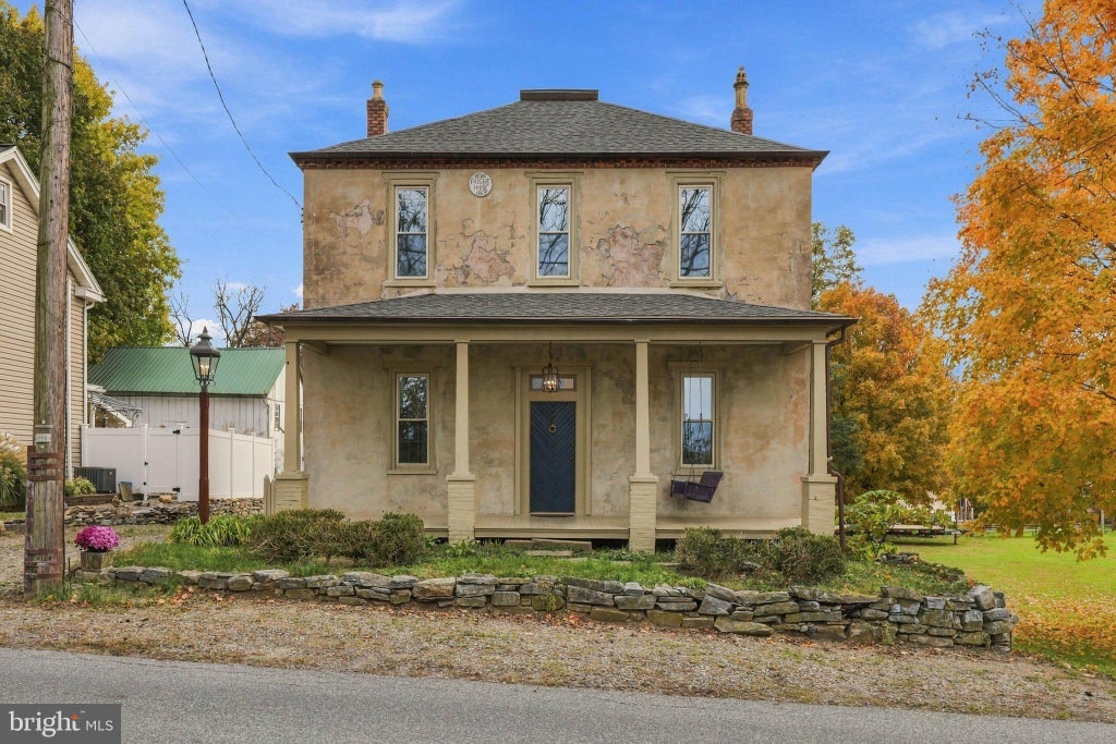 Photo of 1250 Creek Road, LITITZ, PA 17543 (MLS # PALA2098054)