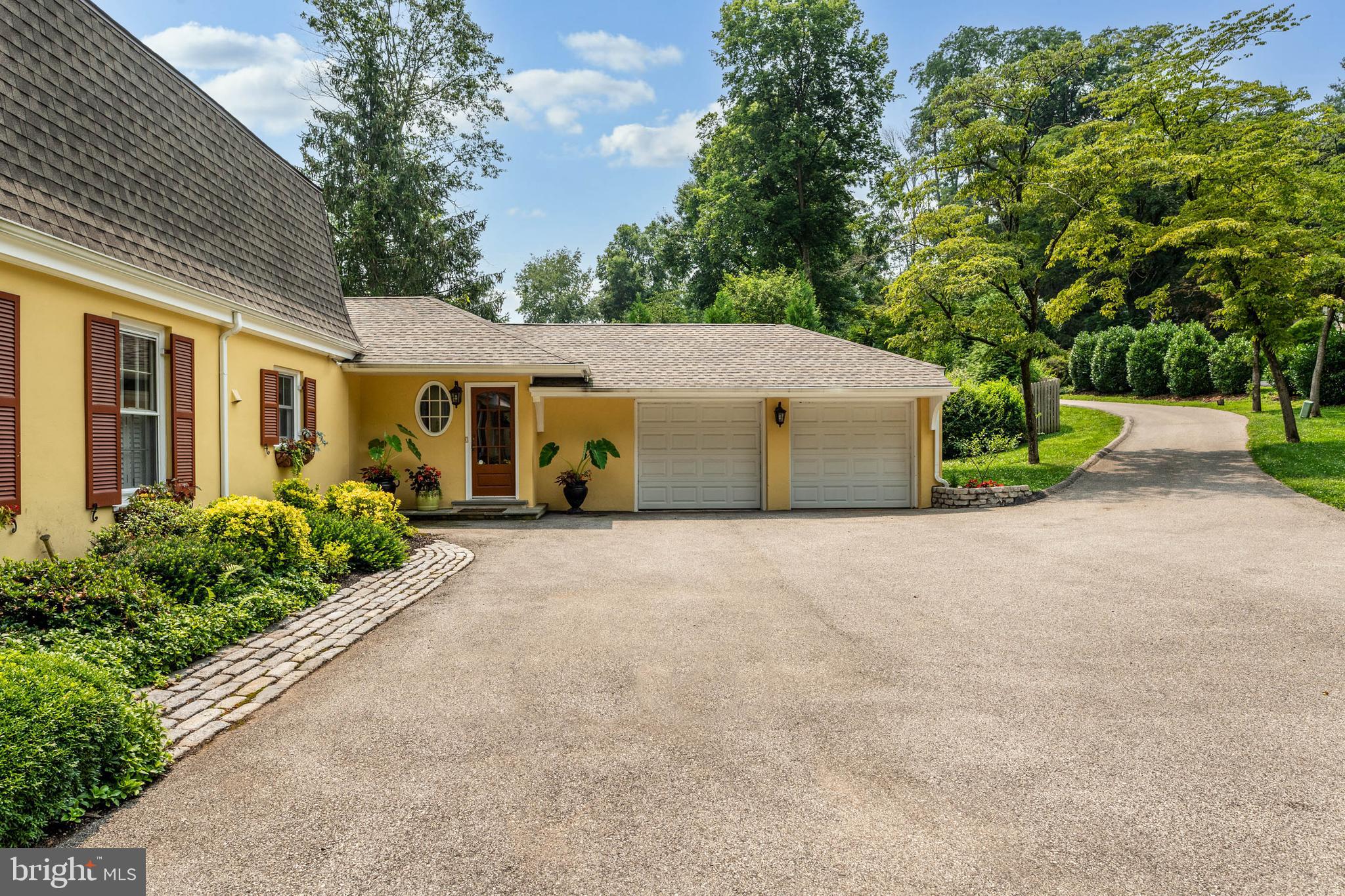 BRYN MAWR - Residential