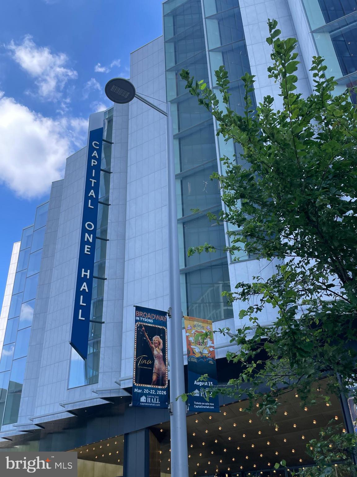 MC LEAN HUNT - Residential