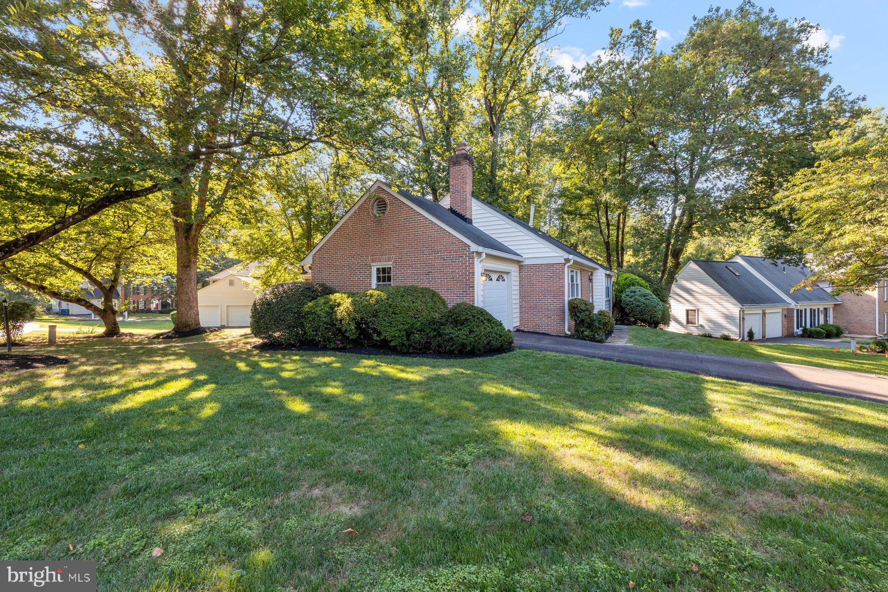 MC LEAN HUNT - Residential