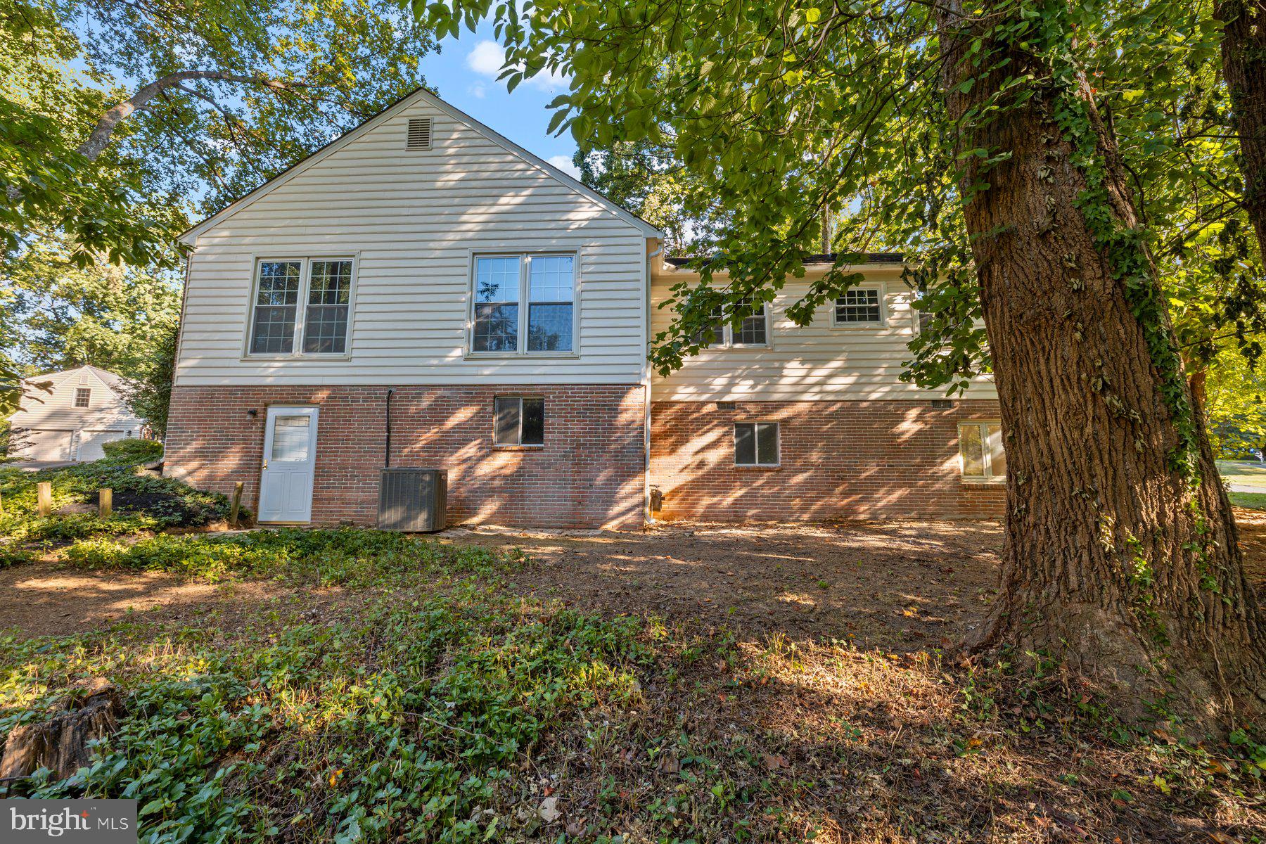 MC LEAN HUNT - Residential