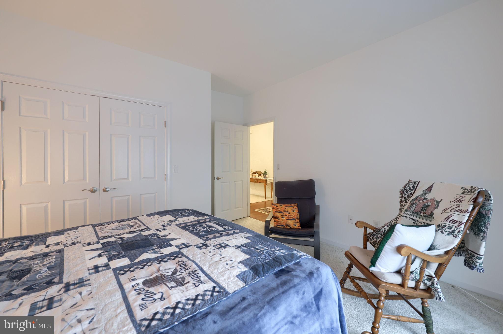 TRADITIONS OF AMERICA - Residential