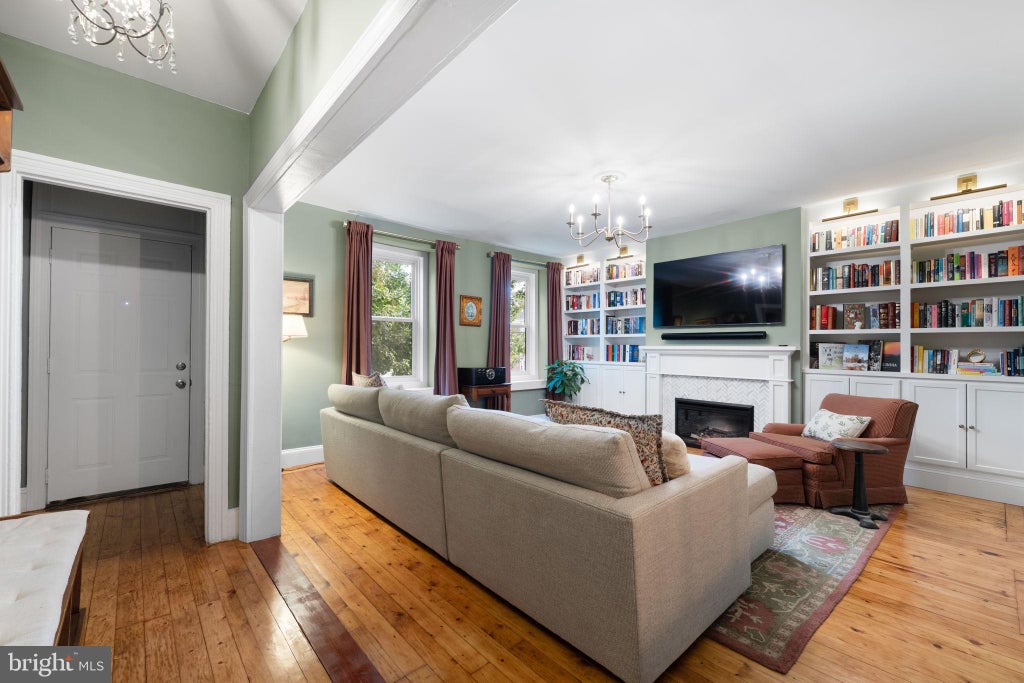 Photo of 402 Leverington Avenue, PHILADELPHIA, PA 19128 (MLS # PAPH2672934)