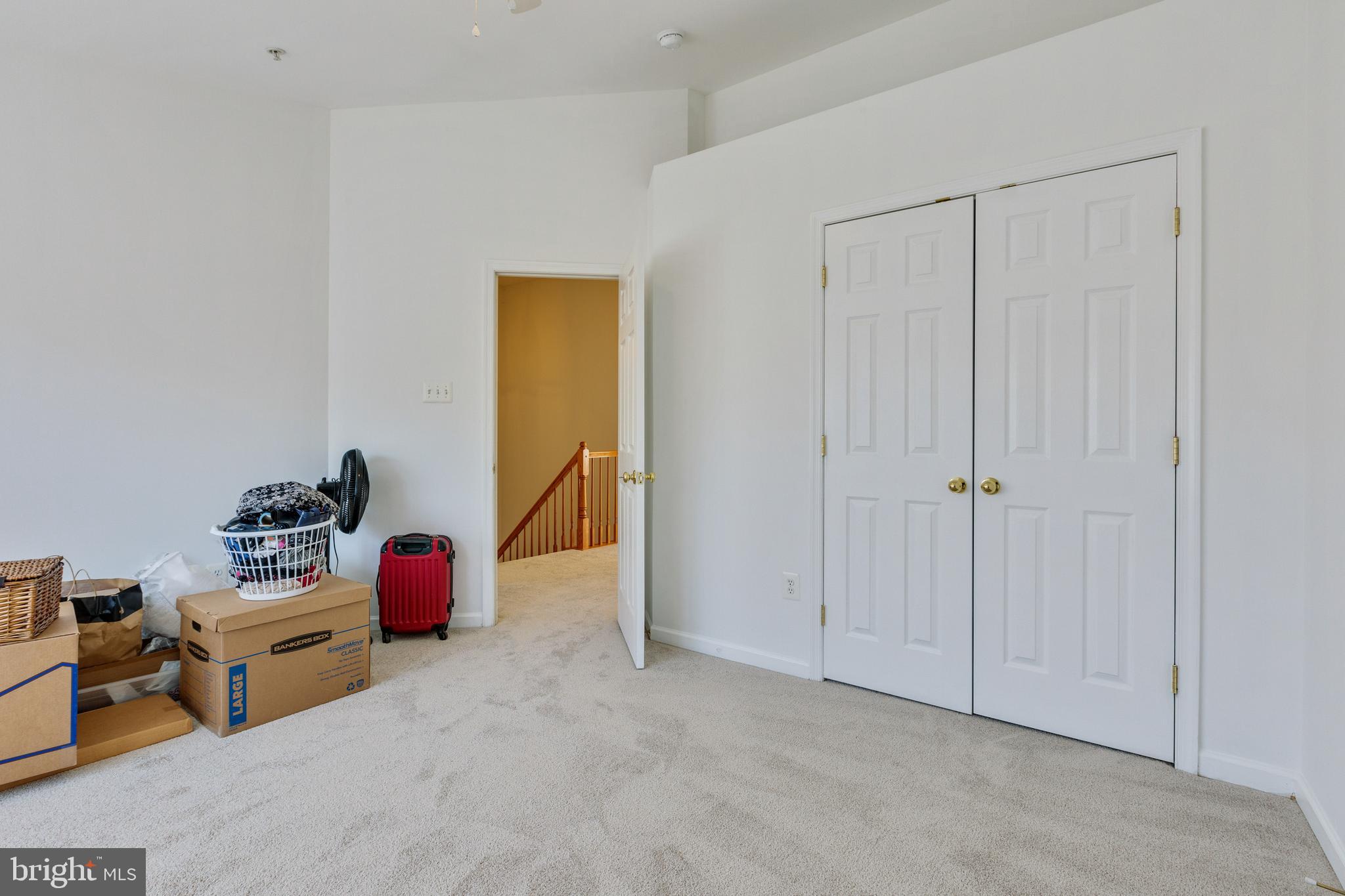 WATERS EDGE - Residential