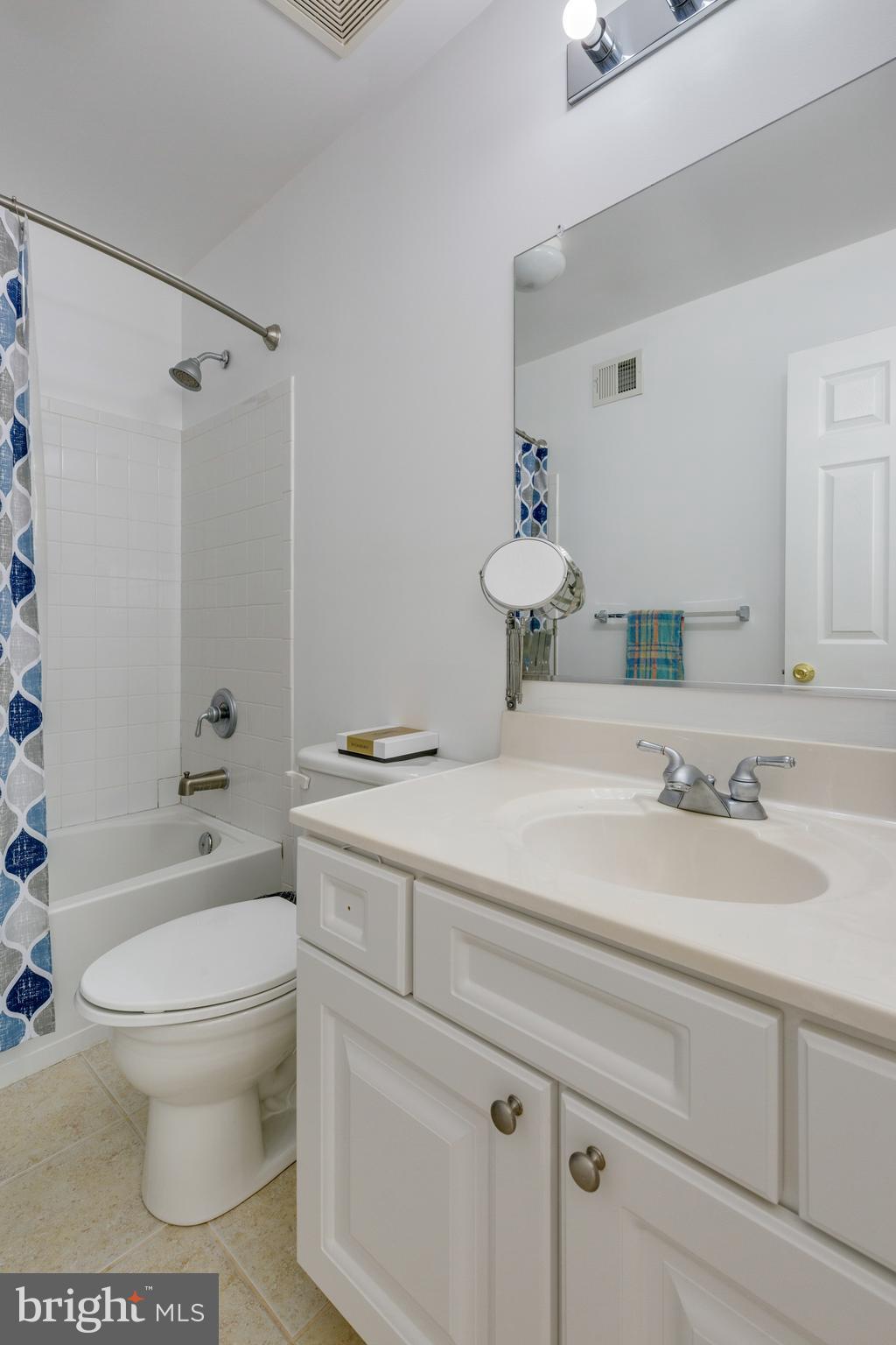 WATERS EDGE - Residential