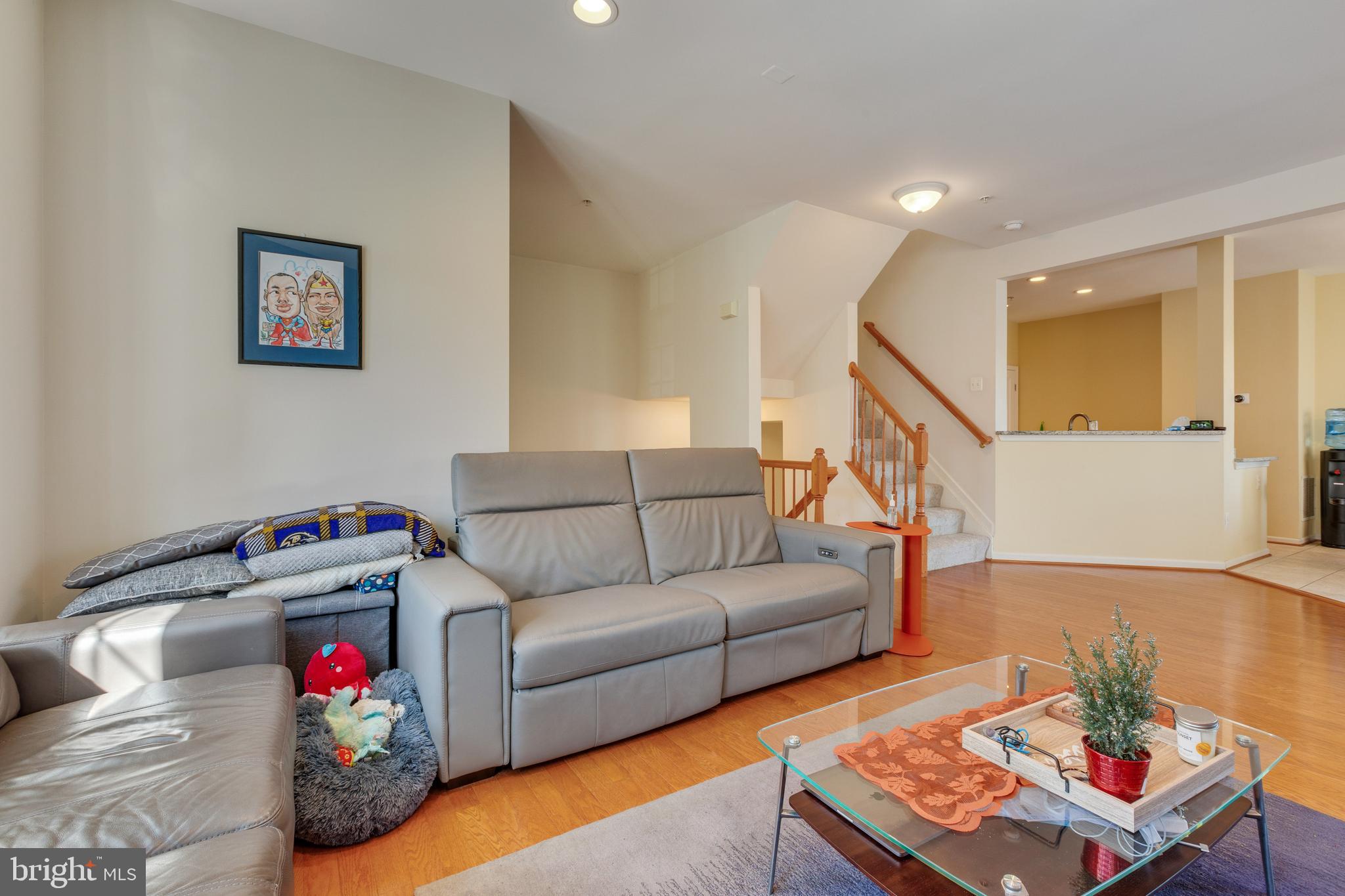 WATERS EDGE - Residential