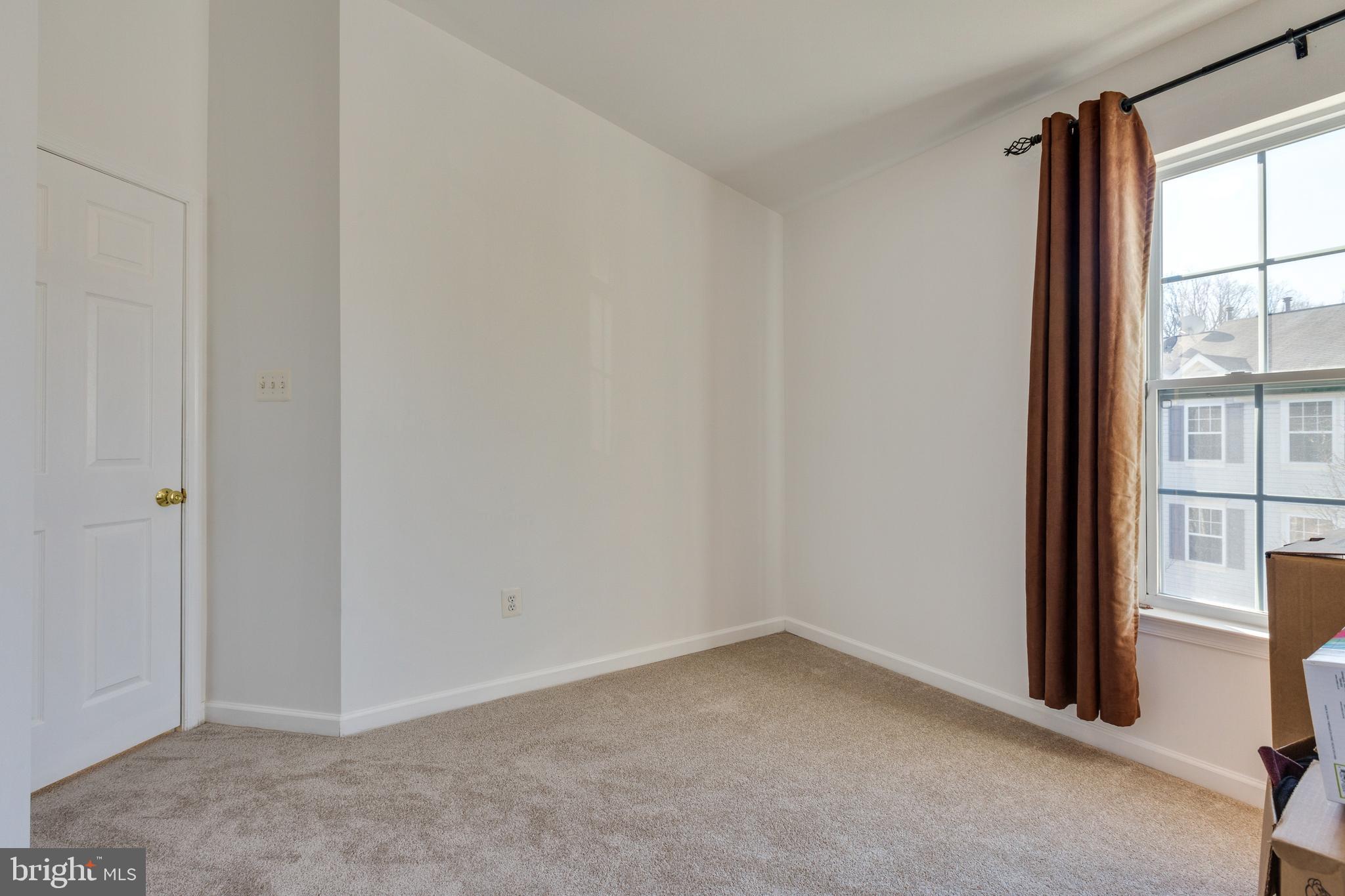 WATERS EDGE - Residential