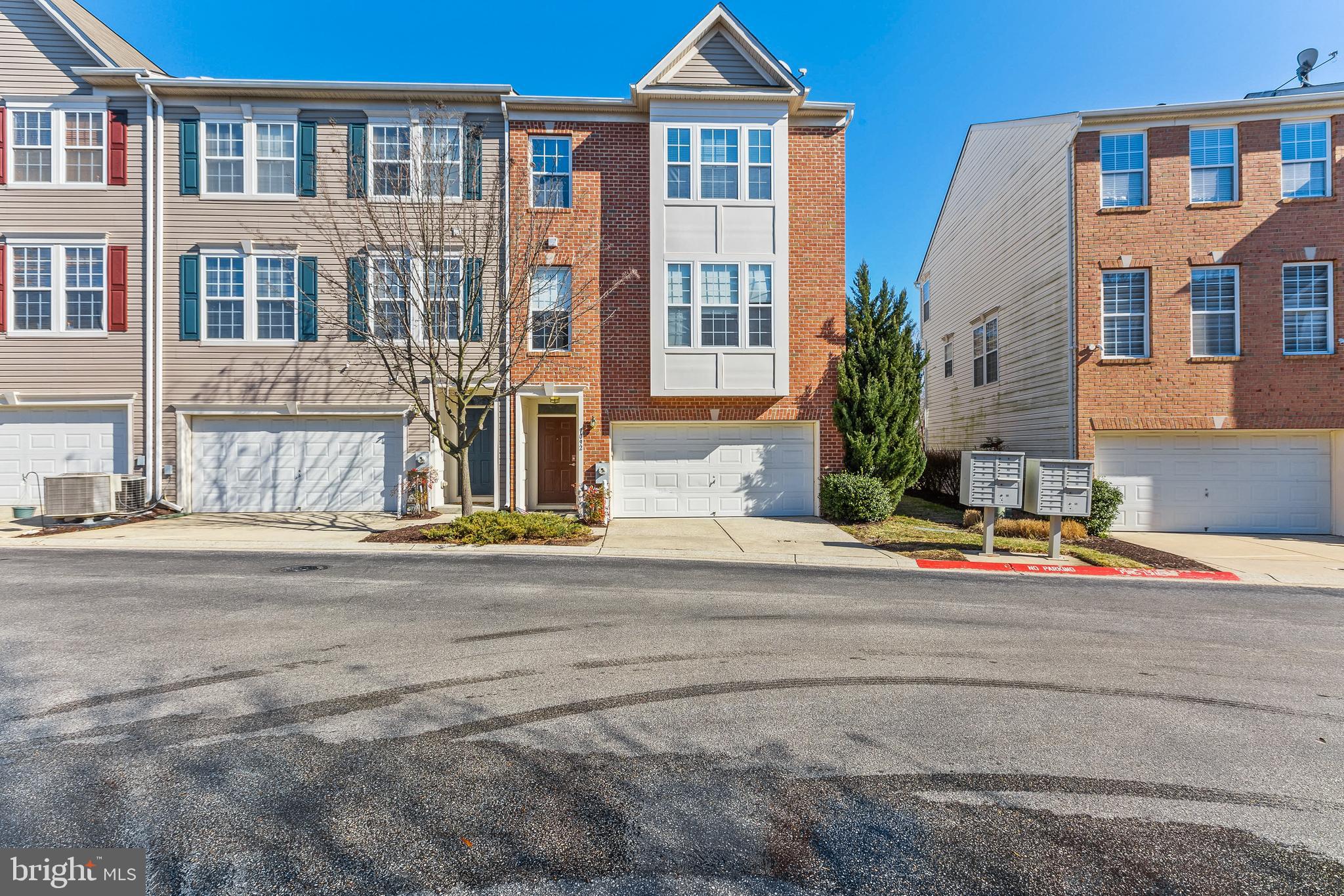 WATERS EDGE - Residential