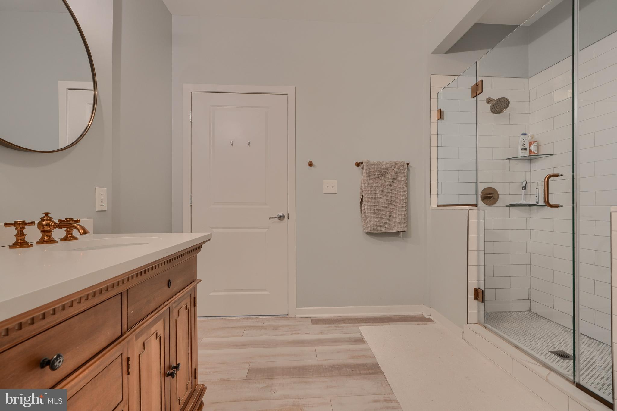 CHARLES VILLAGE - Residential Lease
