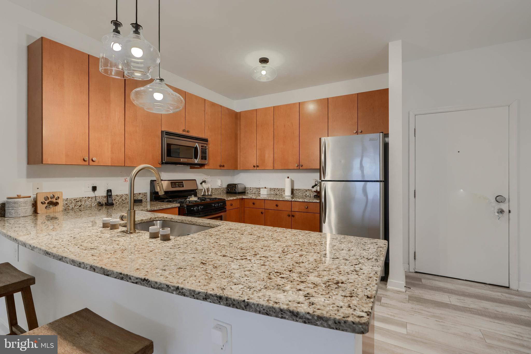 CHARLES VILLAGE - Residential Lease