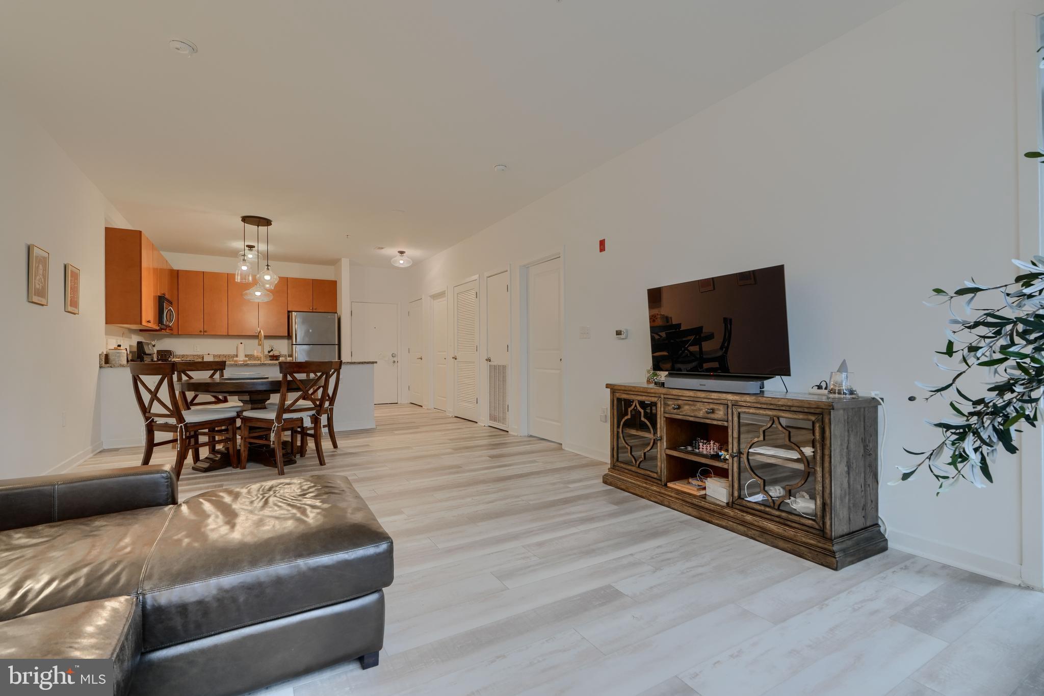 CHARLES VILLAGE - Residential Lease