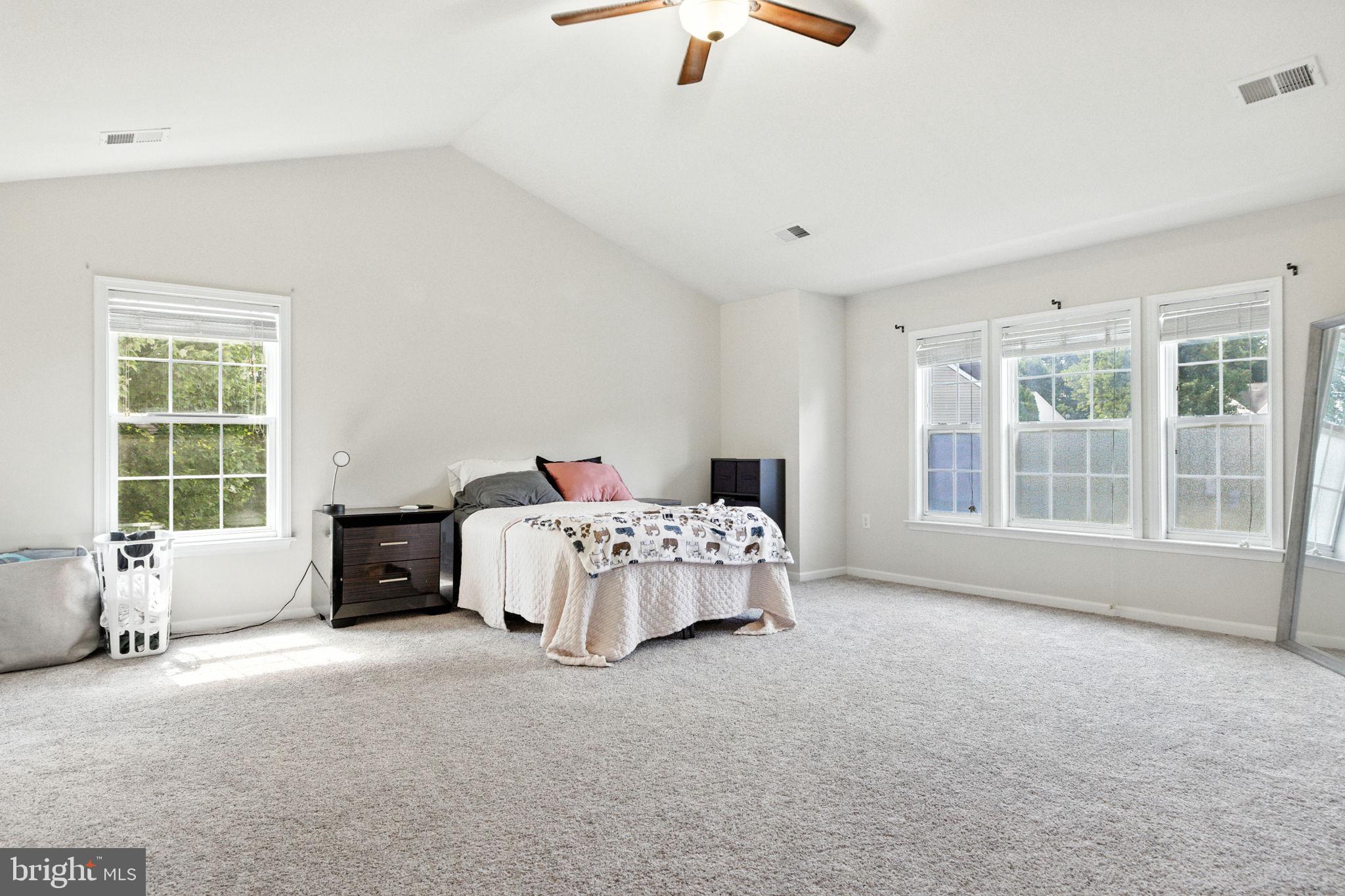 WOLFORD WOODS - Residential