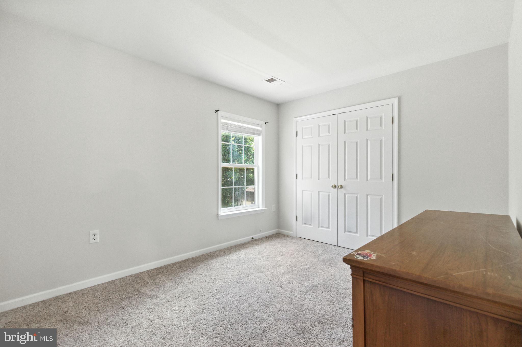 WOLFORD WOODS - Residential